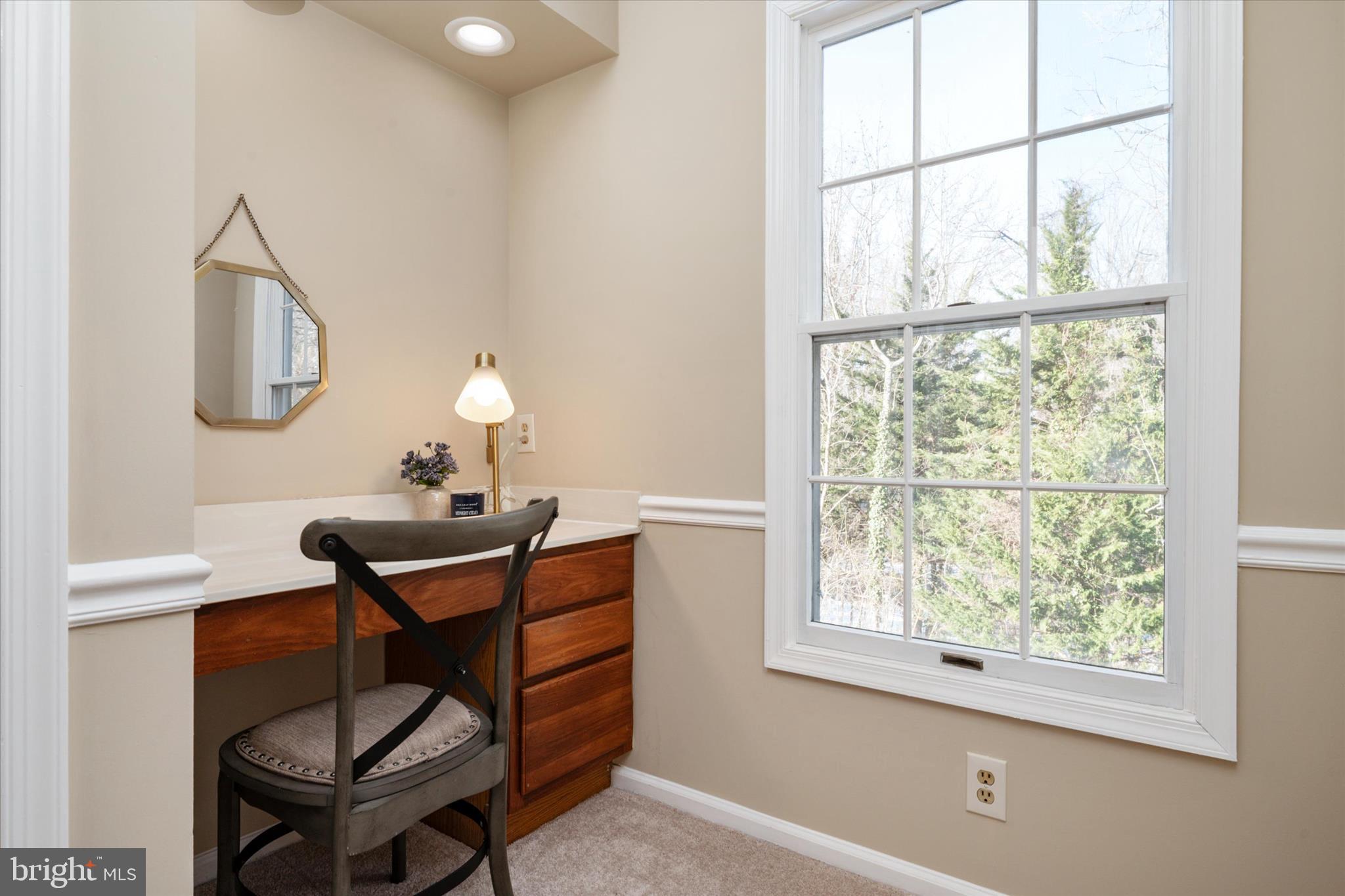 HUNT MEADOW - Residential