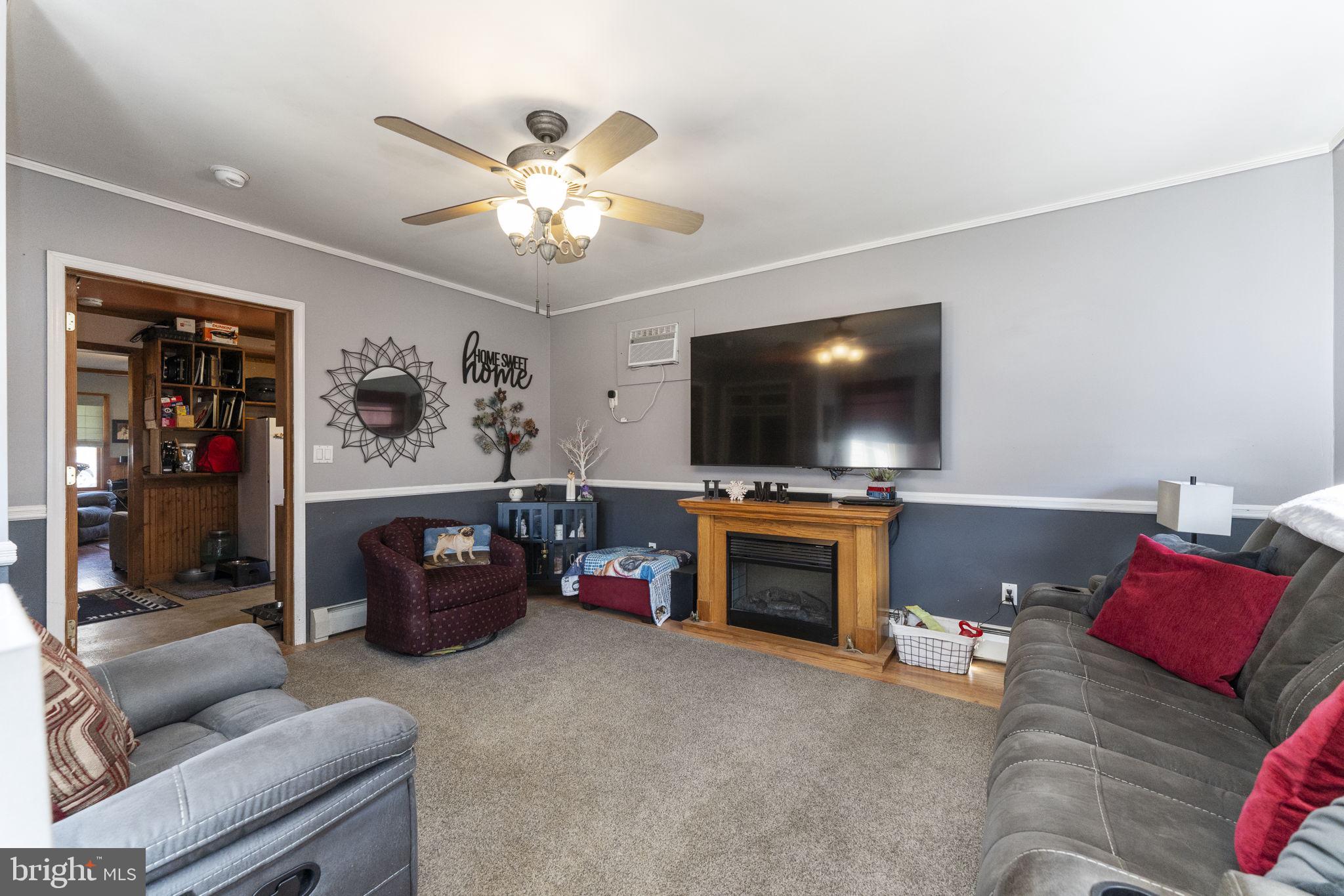 INDIAN CREEK - Residential