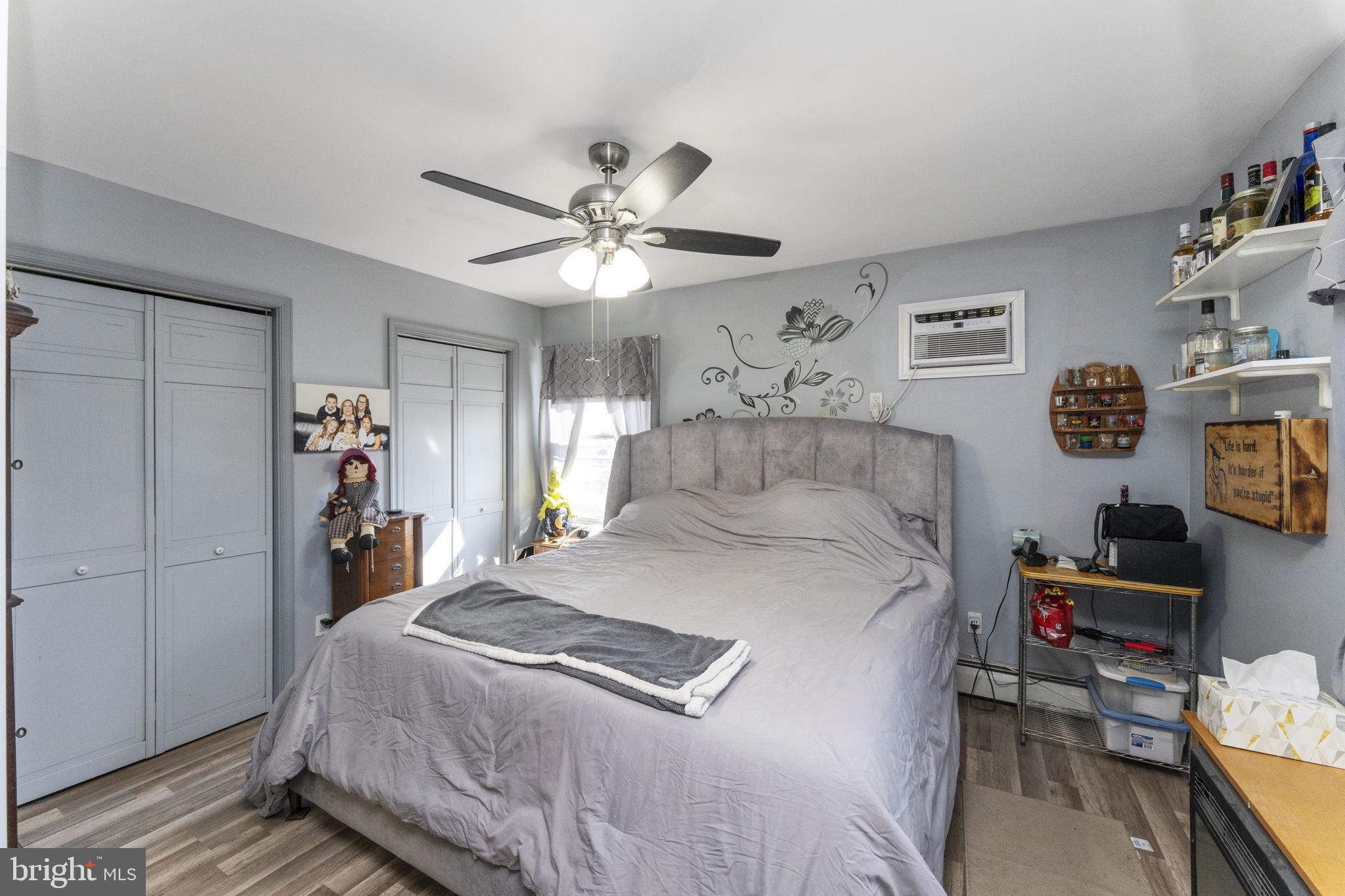 INDIAN CREEK - Residential