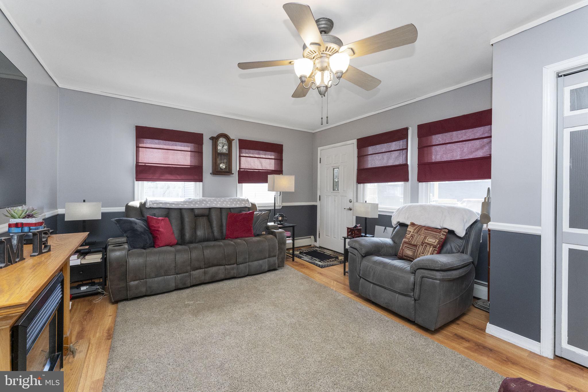 INDIAN CREEK - Residential