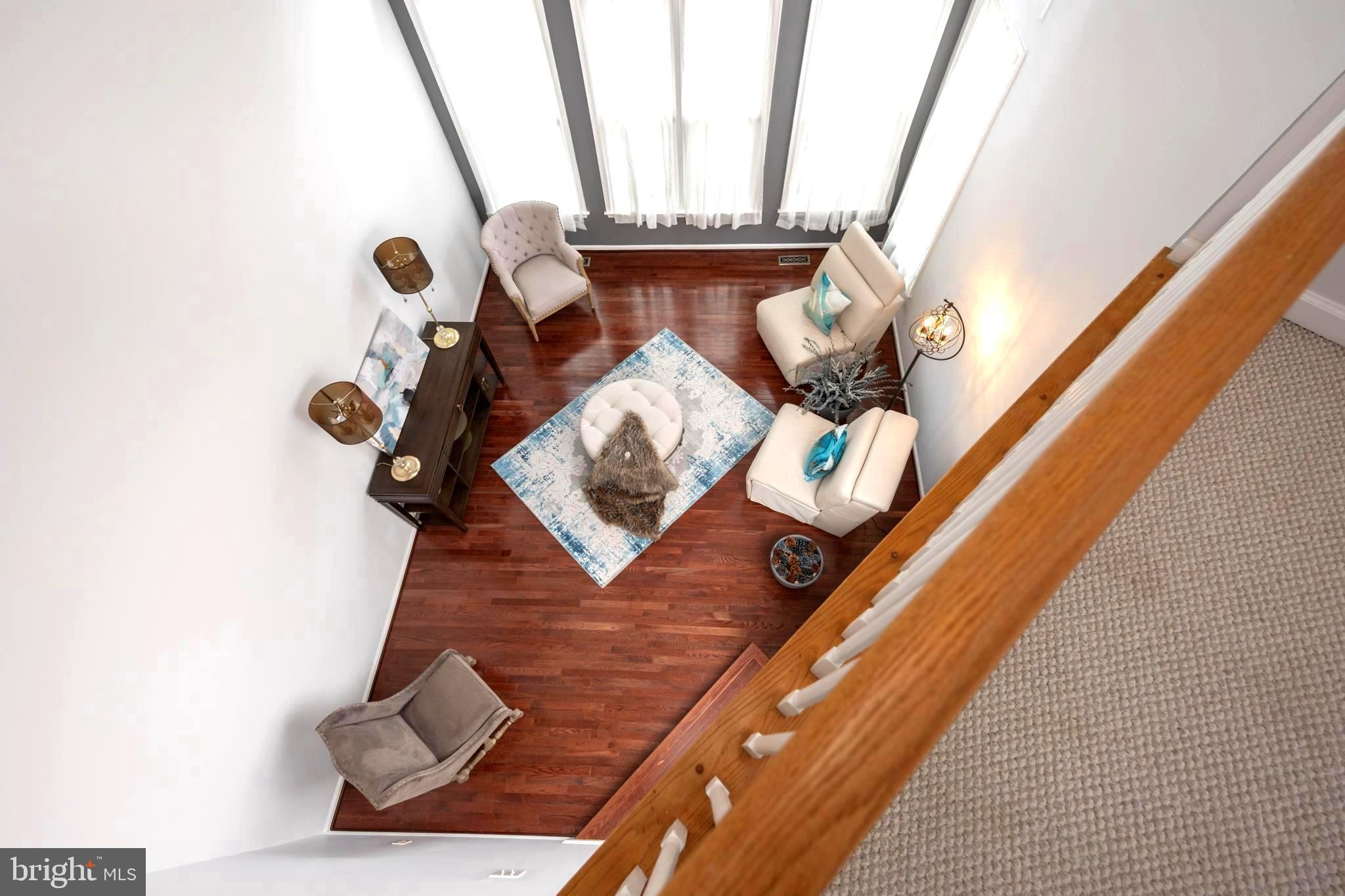 16000 PENNSBURY DRIVE