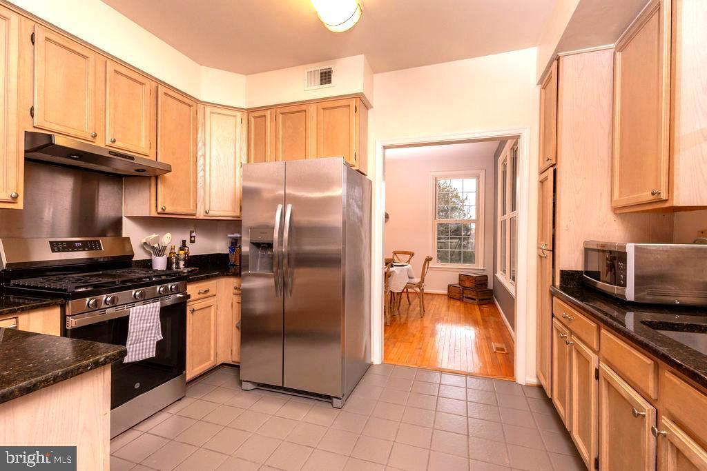 NATIONAL RESEARCH - Residential