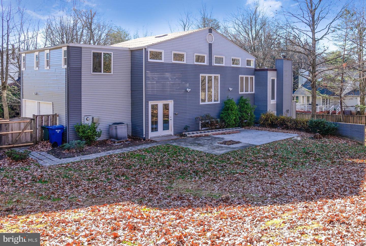 FAIR OAKS ESTATES - Residential Lease