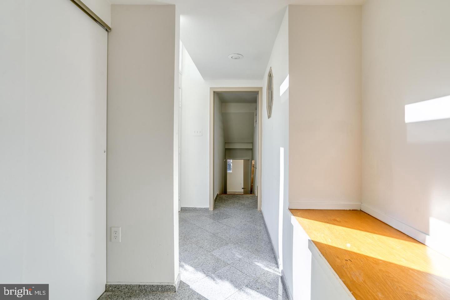 FAIR OAKS ESTATES - Residential Lease