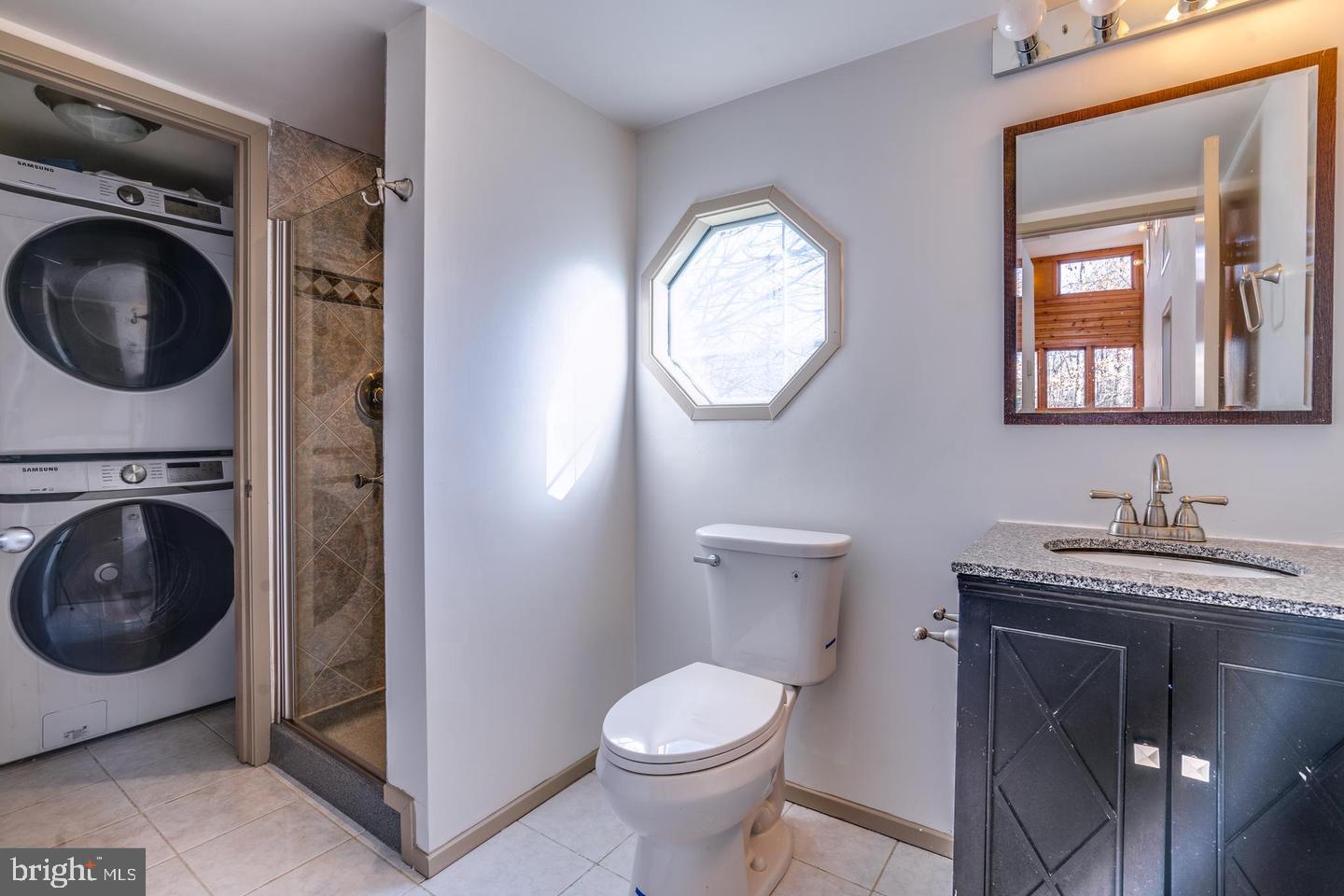 FAIR OAKS ESTATES - Residential Lease