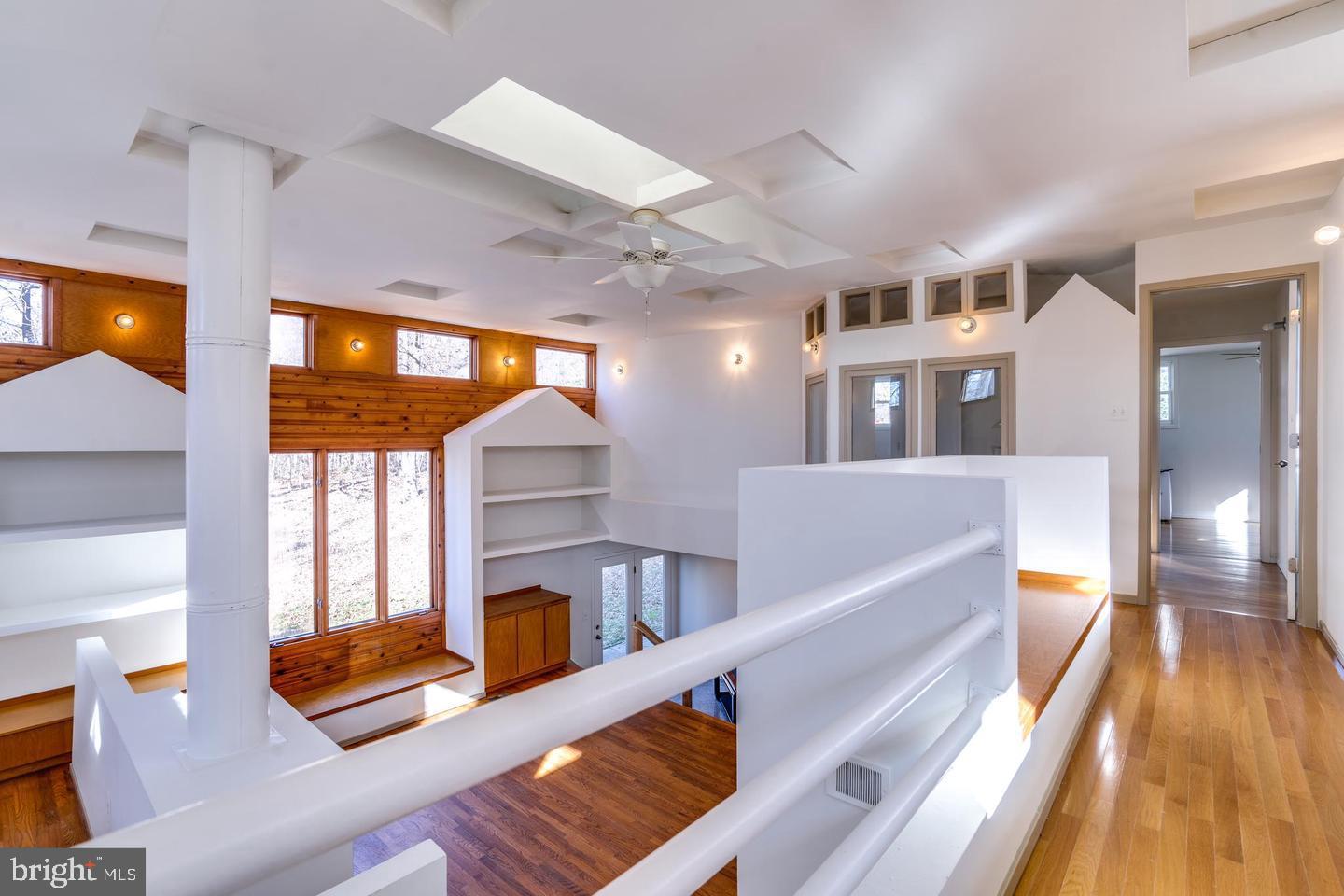 FAIR OAKS ESTATES - Residential Lease