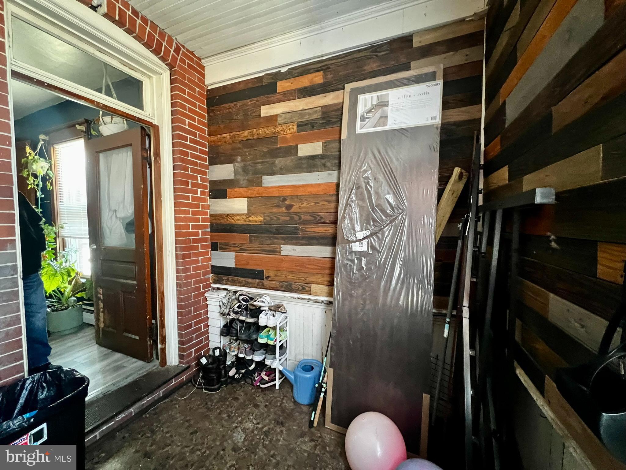 ELIZABETHVILLE BOROUGH - Residential