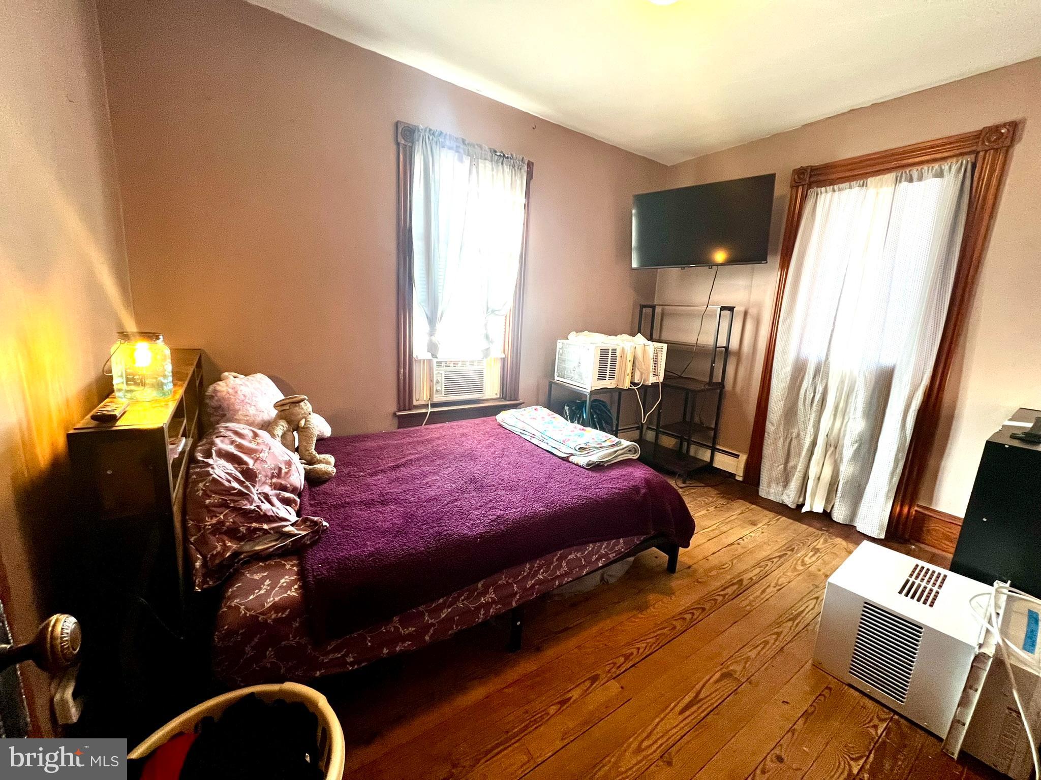 ELIZABETHVILLE BOROUGH - Residential