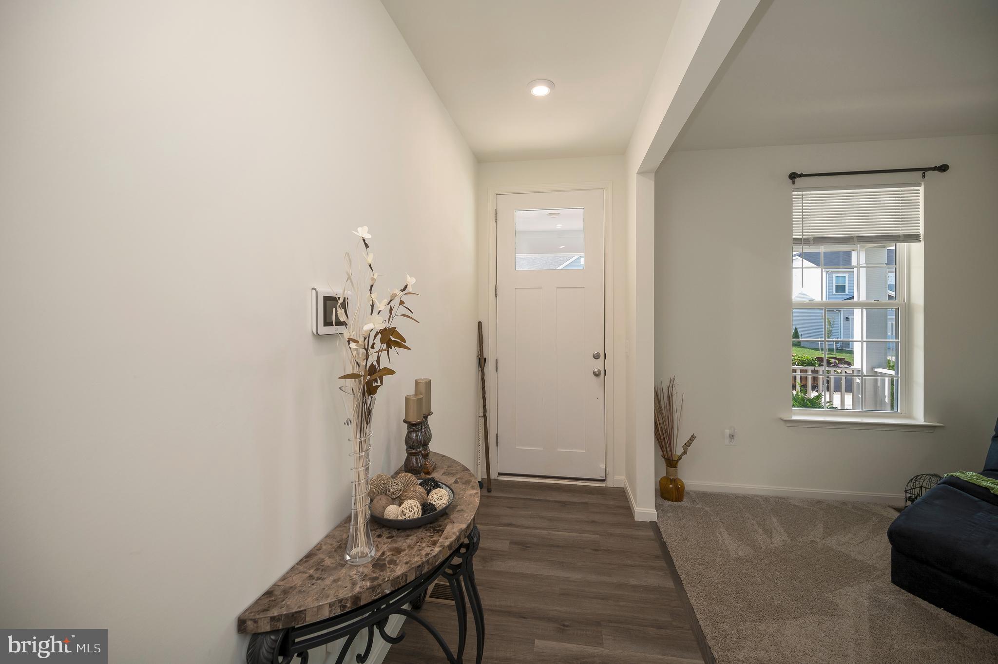 ROUND HILL MEADOWS - Residential