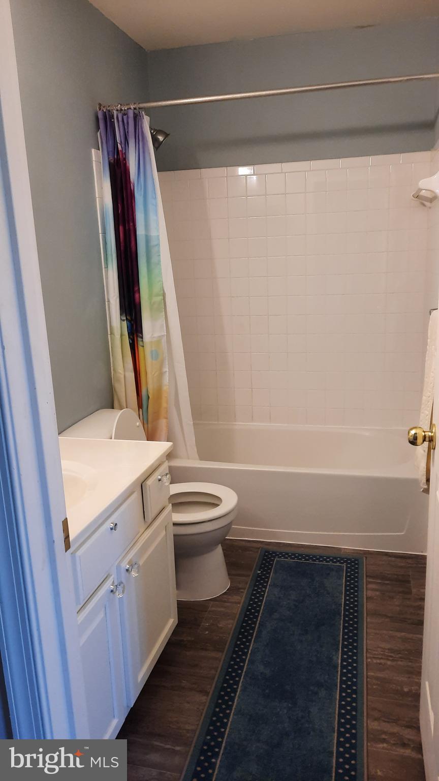 WATERS EDGE - Residential