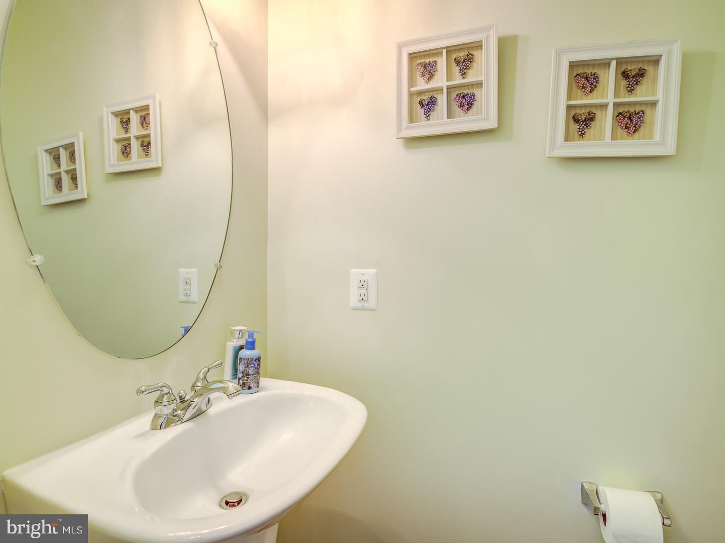 WATERS EDGE - Residential