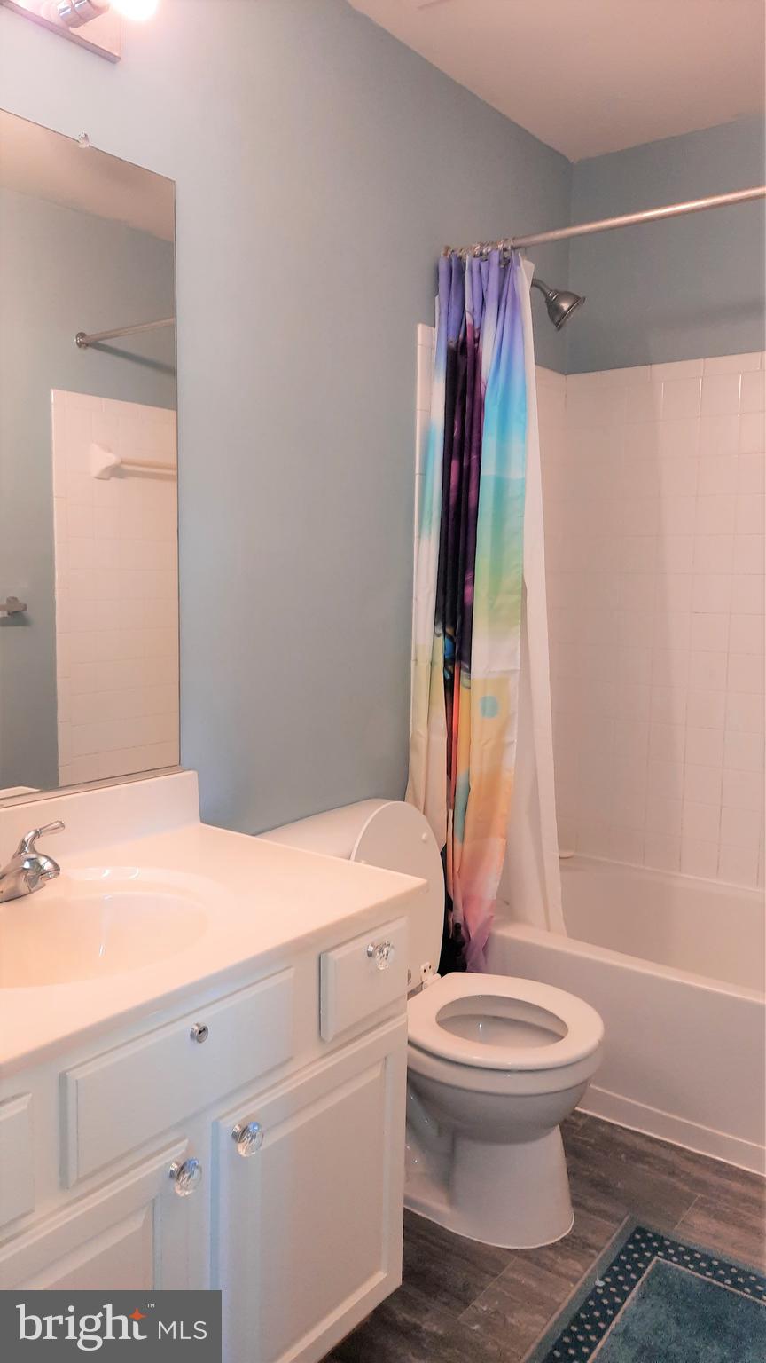 WATERS EDGE - Residential