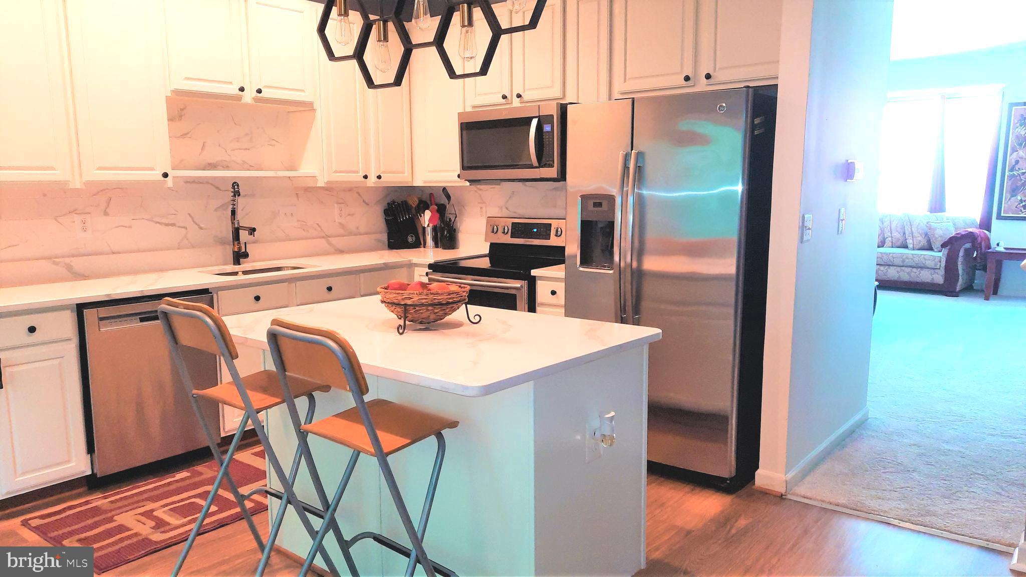 WATERS EDGE - Residential