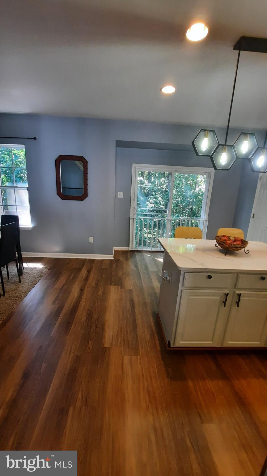 WATERS EDGE - Residential