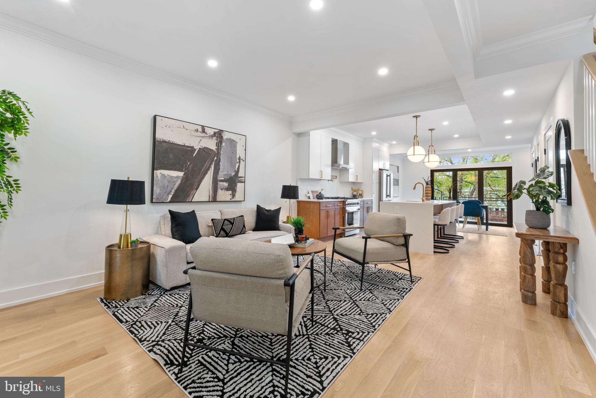 611 GALLATIN STREET NW