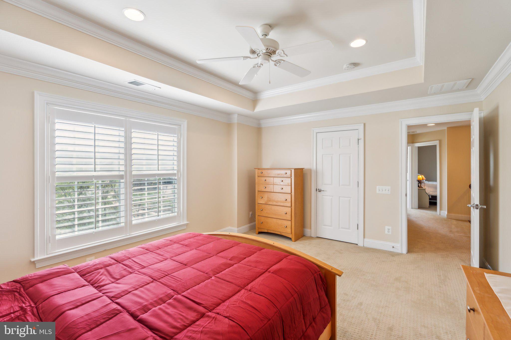 POTOMAC CLUB - Residential