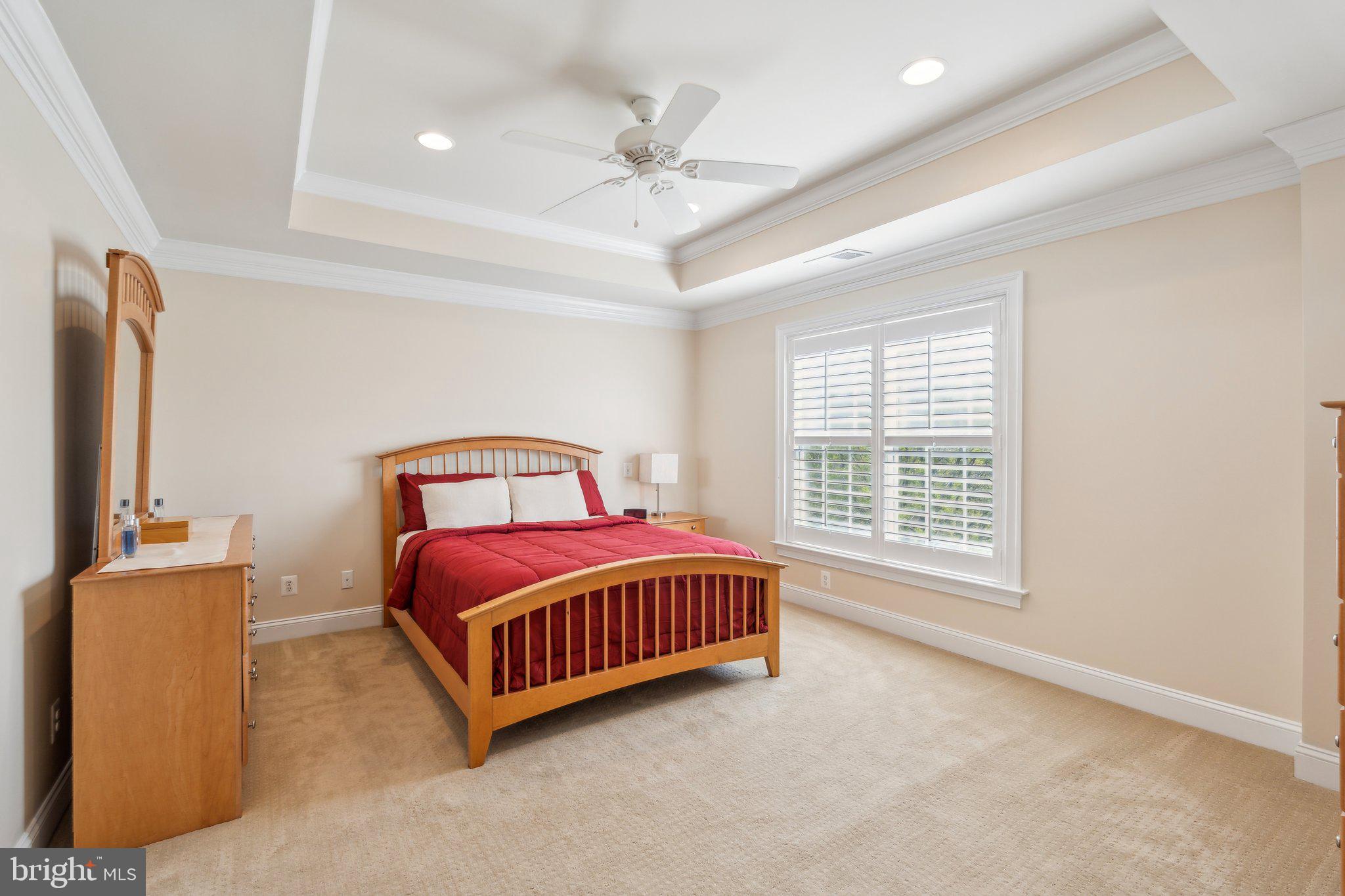 POTOMAC CLUB - Residential