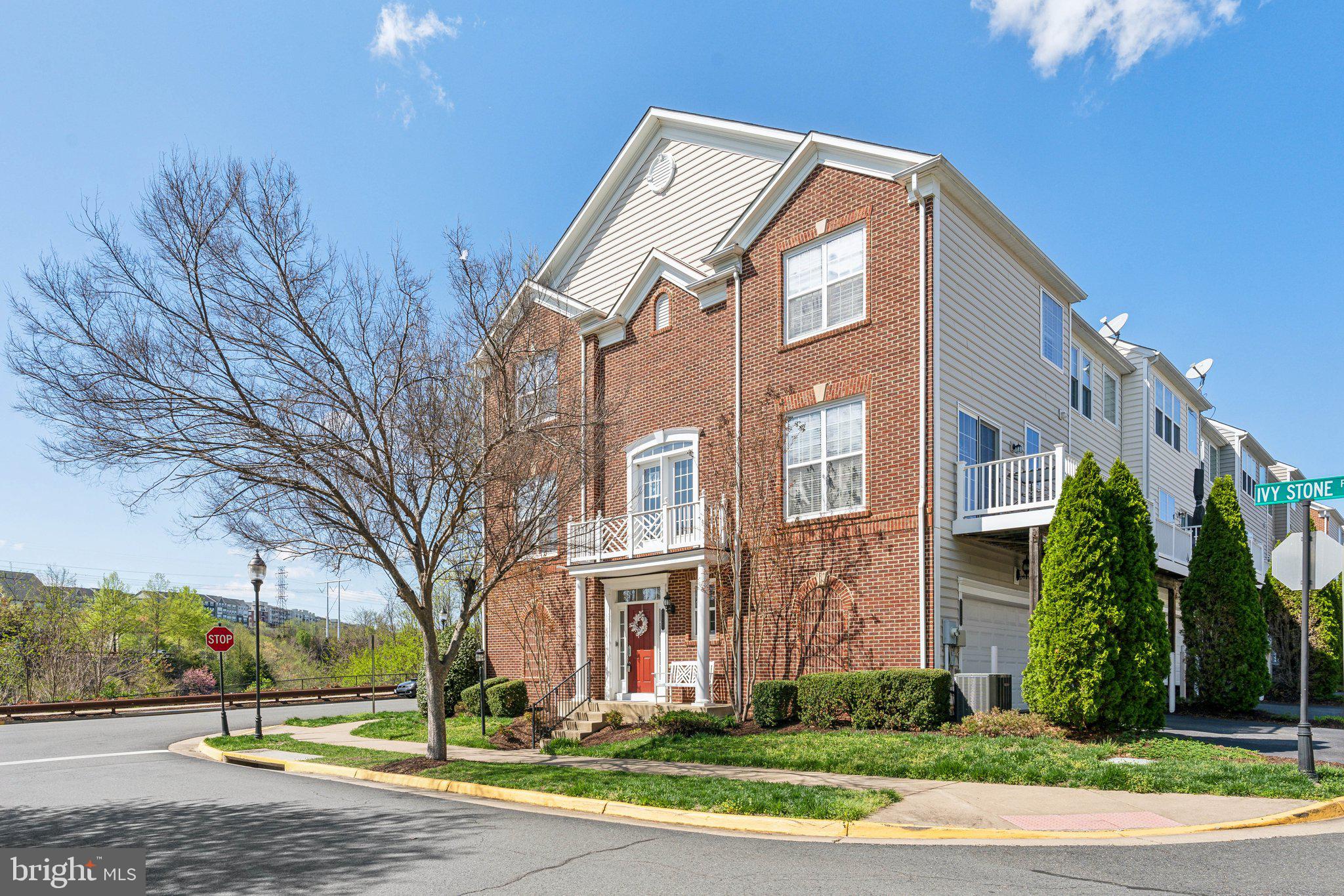 POTOMAC CLUB - Residential