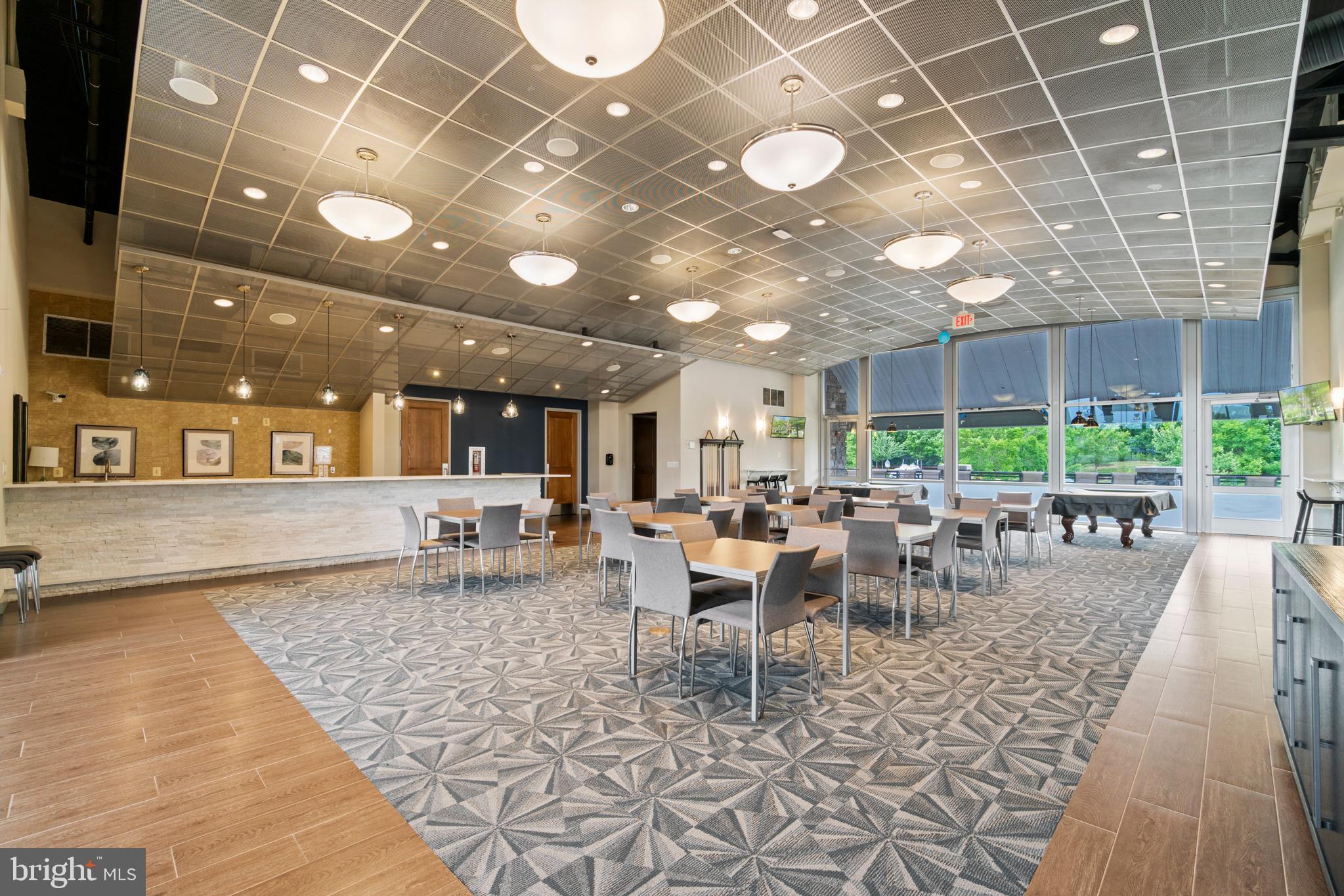 POTOMAC CLUB - Residential