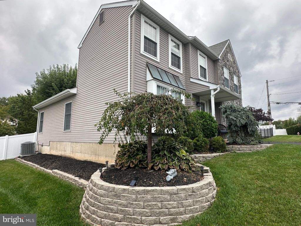 Photo of 1407 Cornflower Lane, BENSALEM, PA 19020 (MLS # PABU2106470)