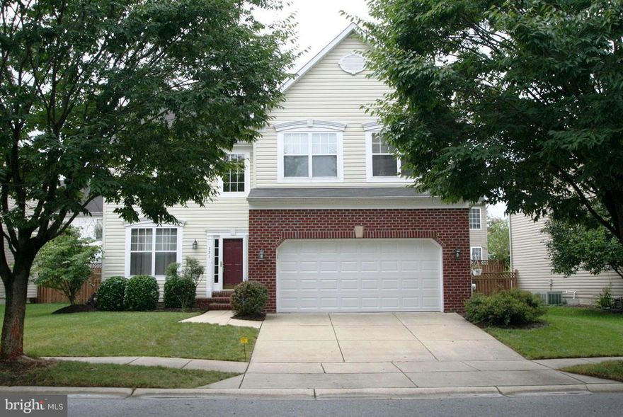 Beautiful home shows "Pride of ownership"! Bright open floor plan with grand entrance, 2 story Family Room with gas FP & hardwood floors. 2nd level offers large master suite with full bath & walk-in-closet + 3 large bedrooms, 2 full baths & brand new carpet. Finished lower level includes another full bath, 2nd family room/rec room, den and storage area. Easy access to Balto, Anna, DC & BWI.