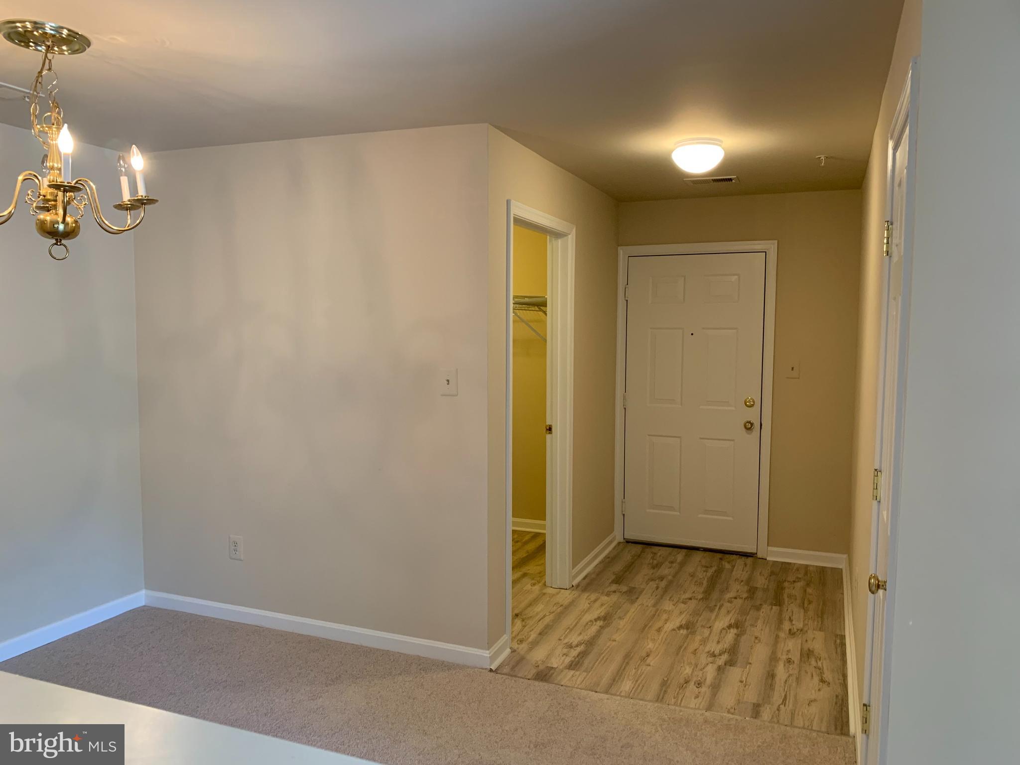 GATEWAY COMMERCE CENTER - Residential Lease