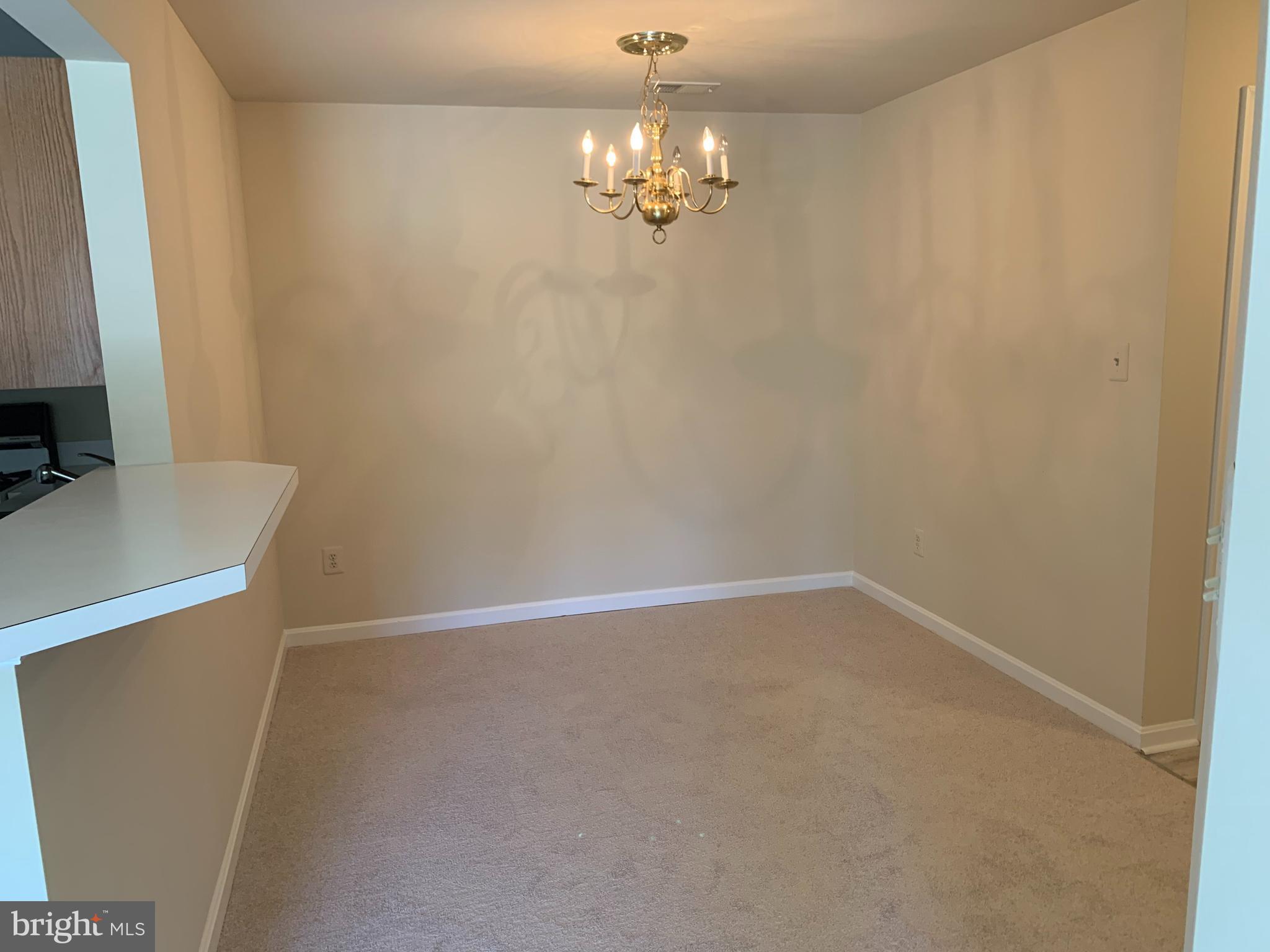 GATEWAY COMMERCE CENTER - Residential Lease