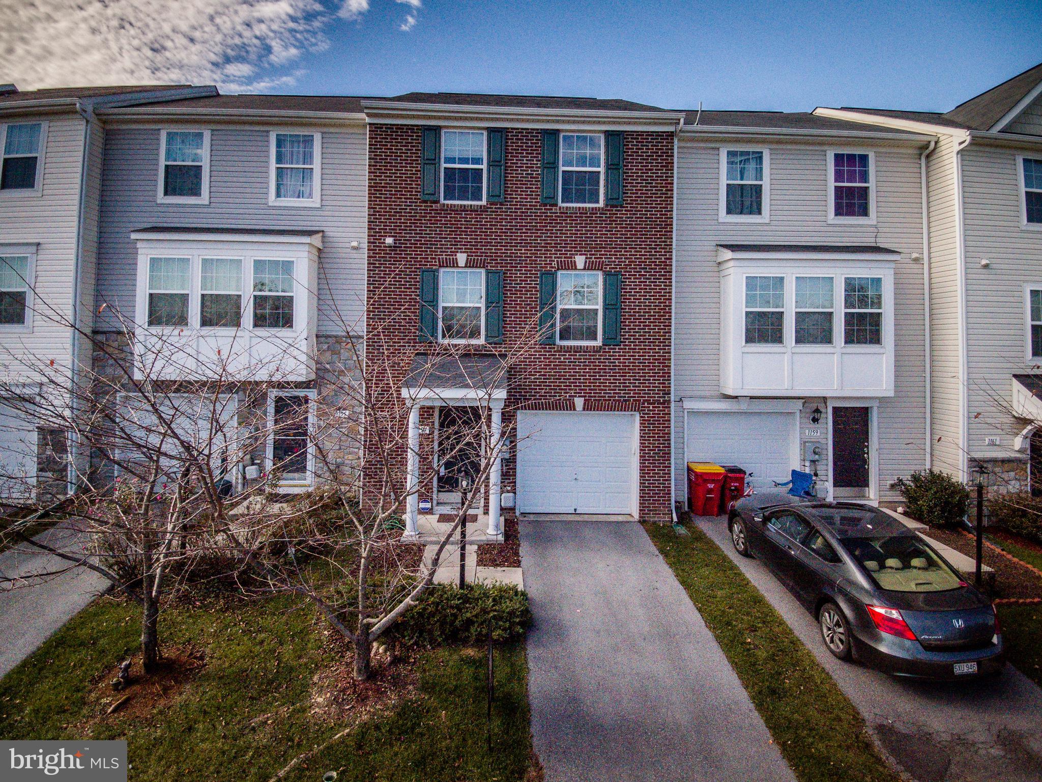 LAKELAND PLACE - Residential