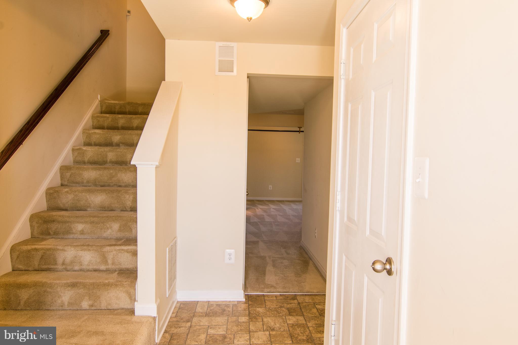 LAKELAND PLACE - Residential