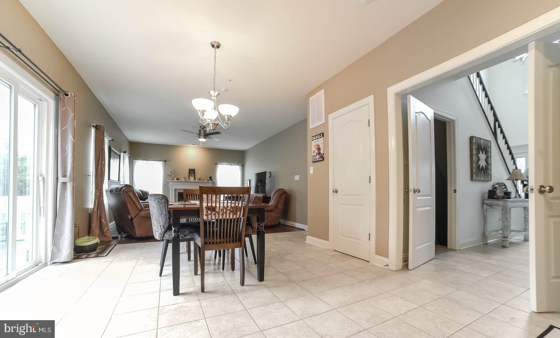 PEMBROOKE - Residential