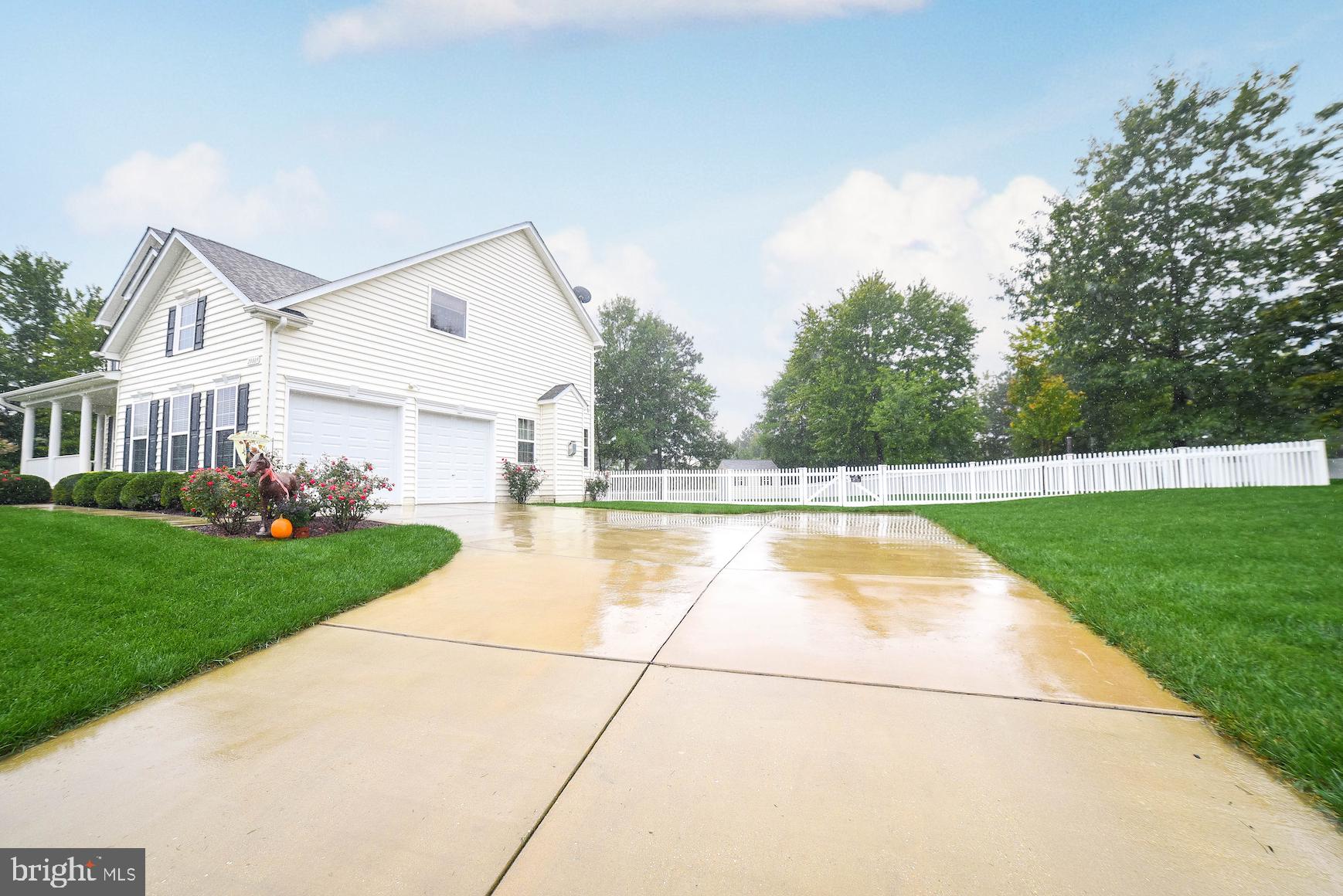 PEMBROOKE - Residential