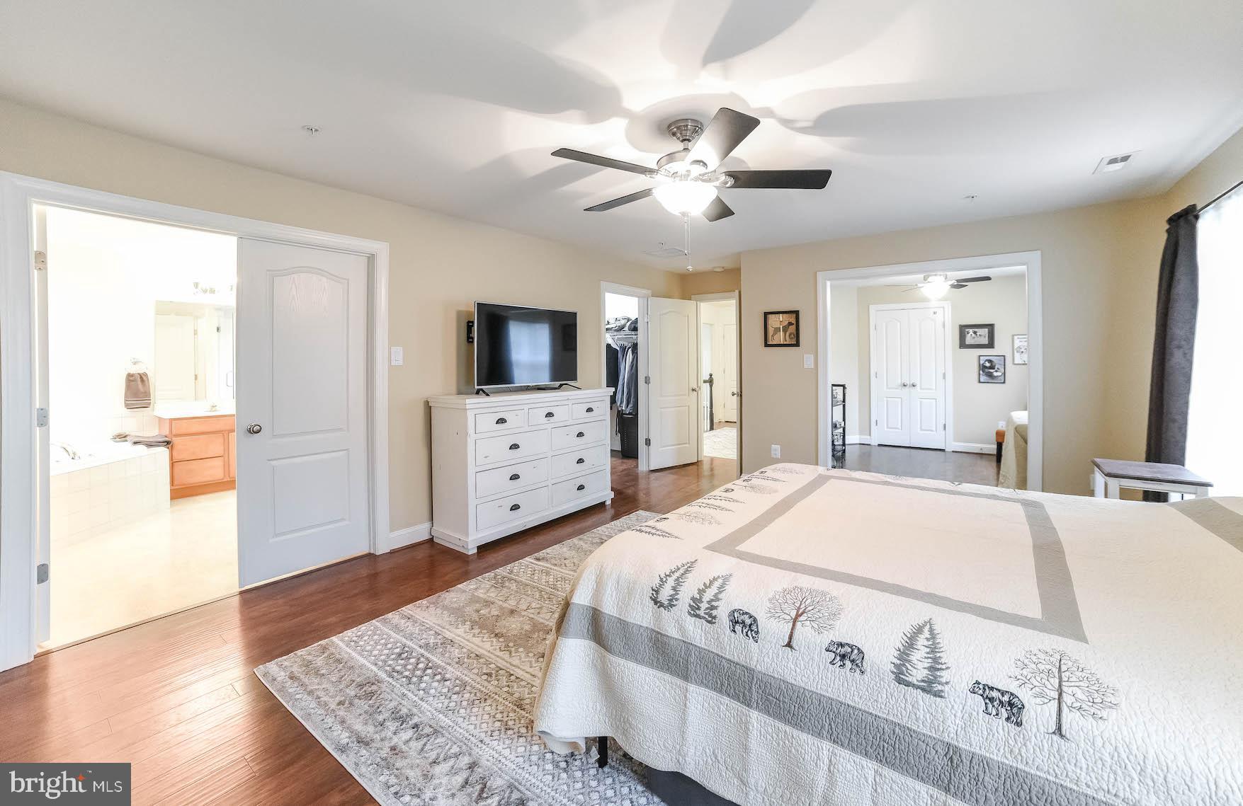 PEMBROOKE - Residential