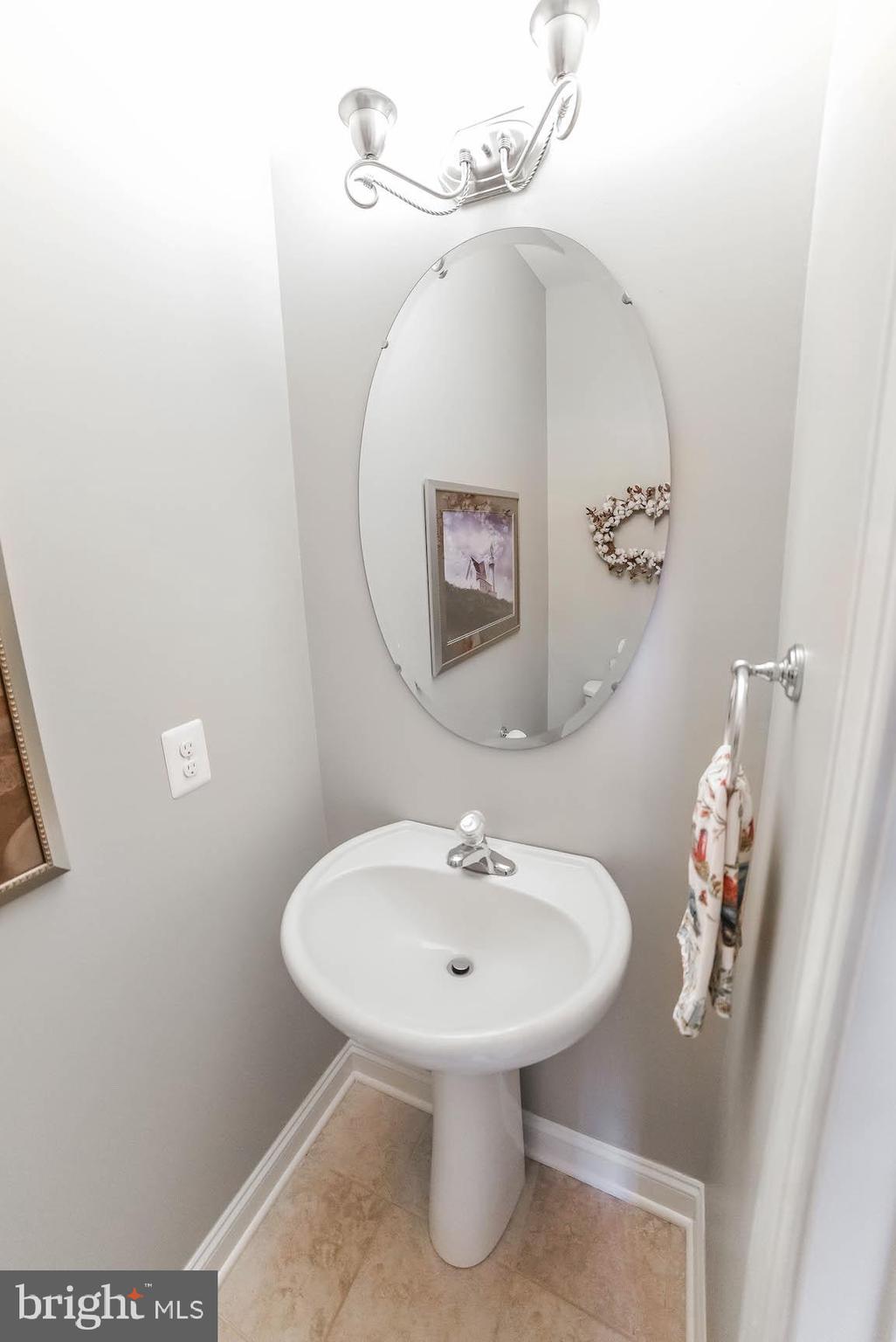 PEMBROOKE - Residential