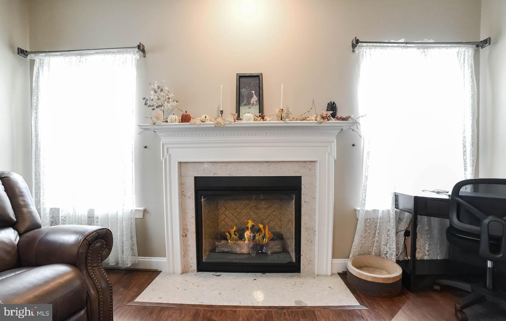 PEMBROOKE - Residential