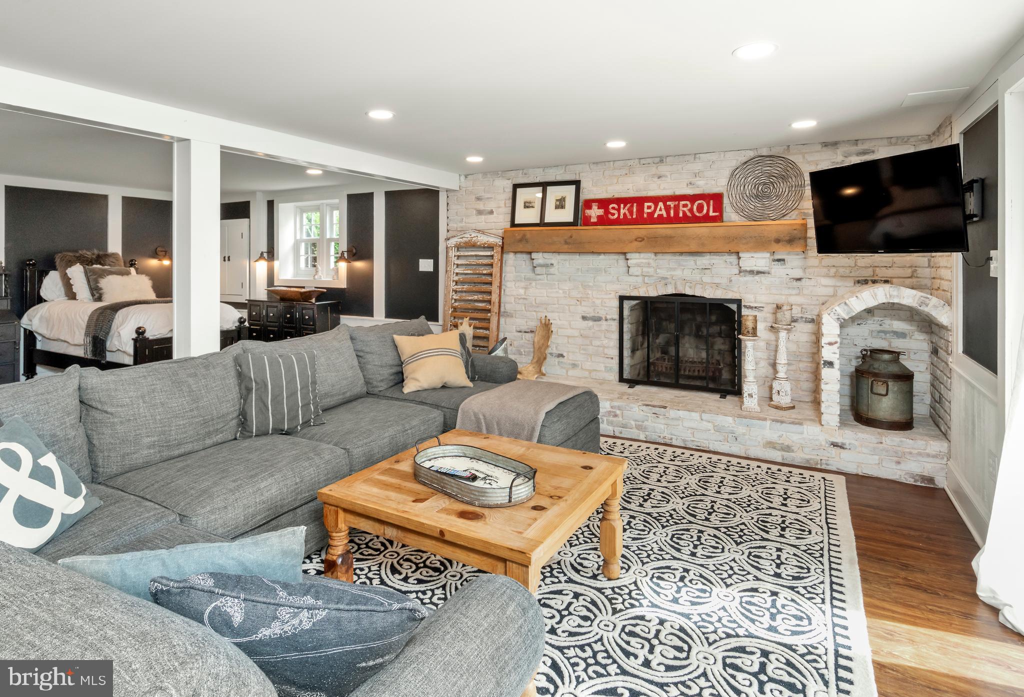 WYLLPEN FARM - Residential