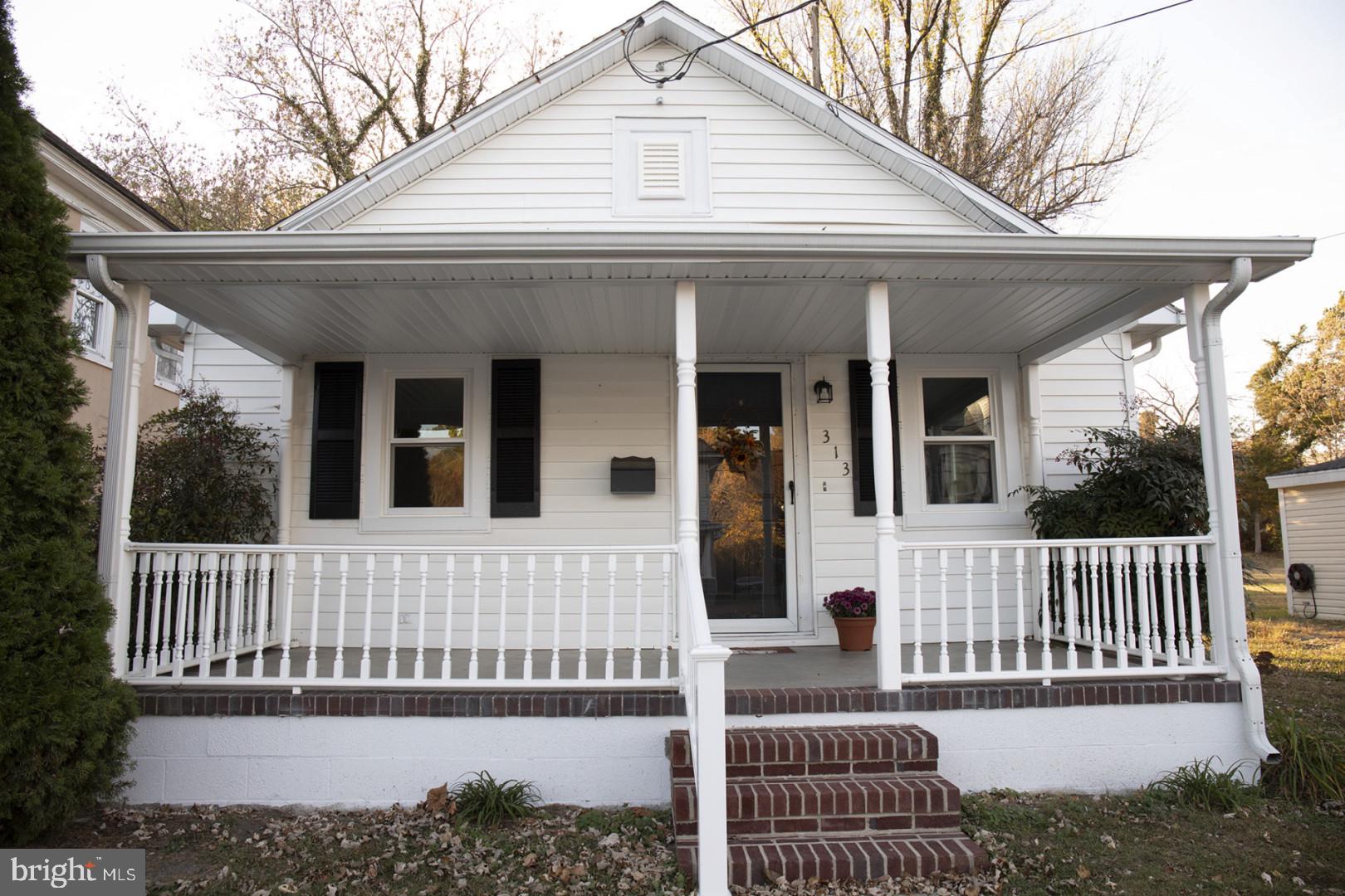 313 HOLT STREET