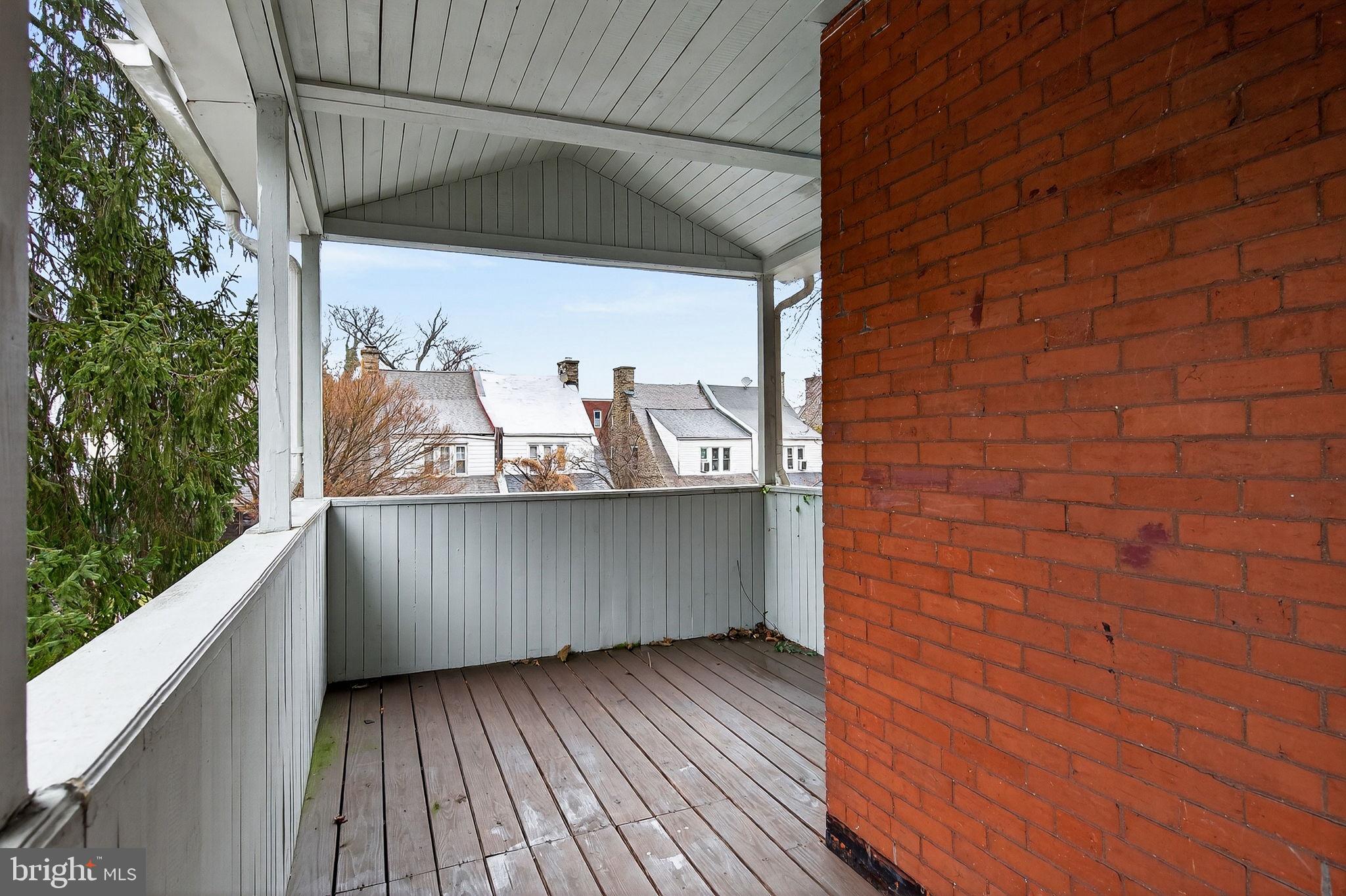 GERMANTOWN (WEST) - Residential