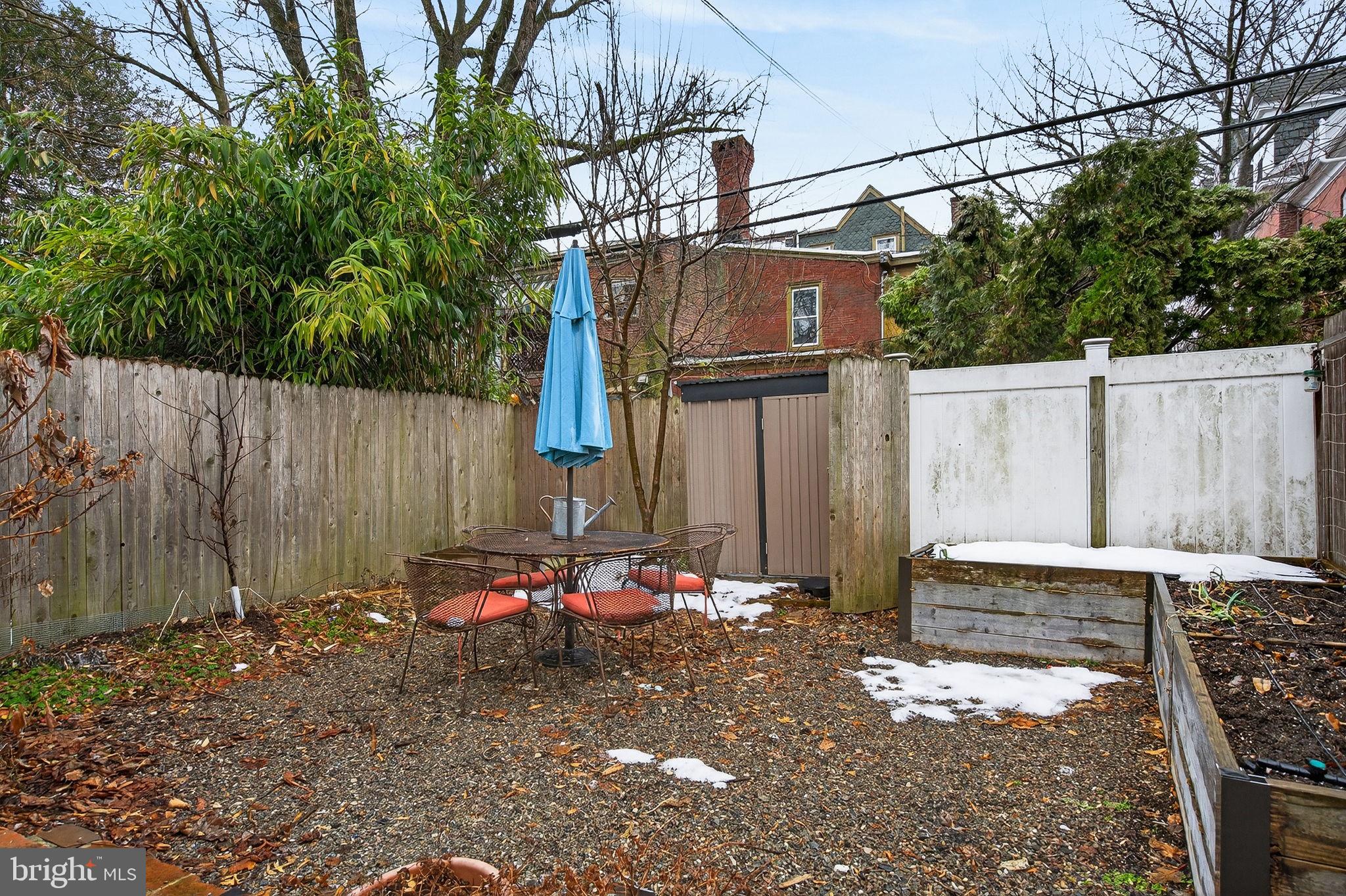 GERMANTOWN (WEST) - Residential