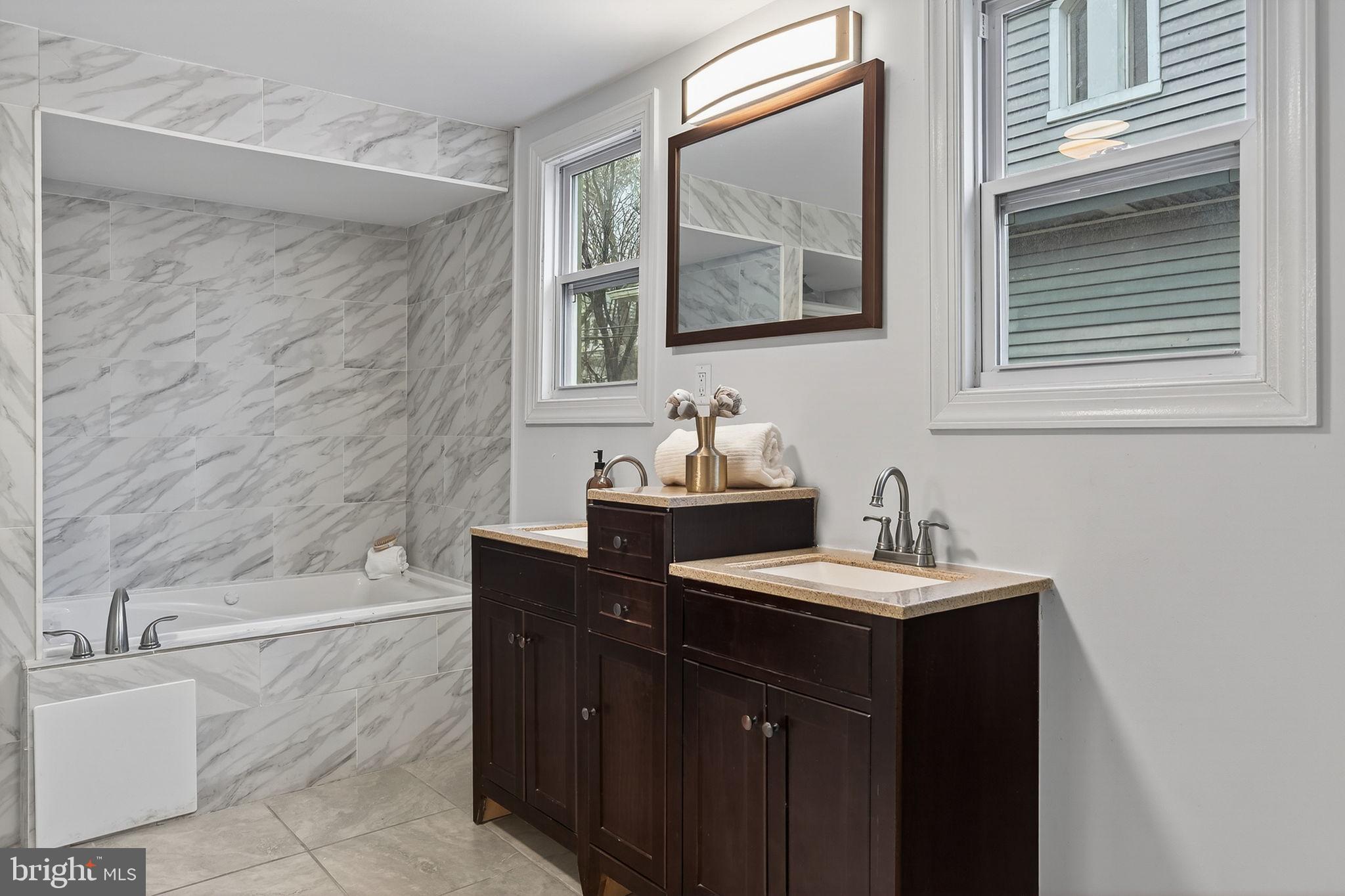 GERMANTOWN (WEST) - Residential