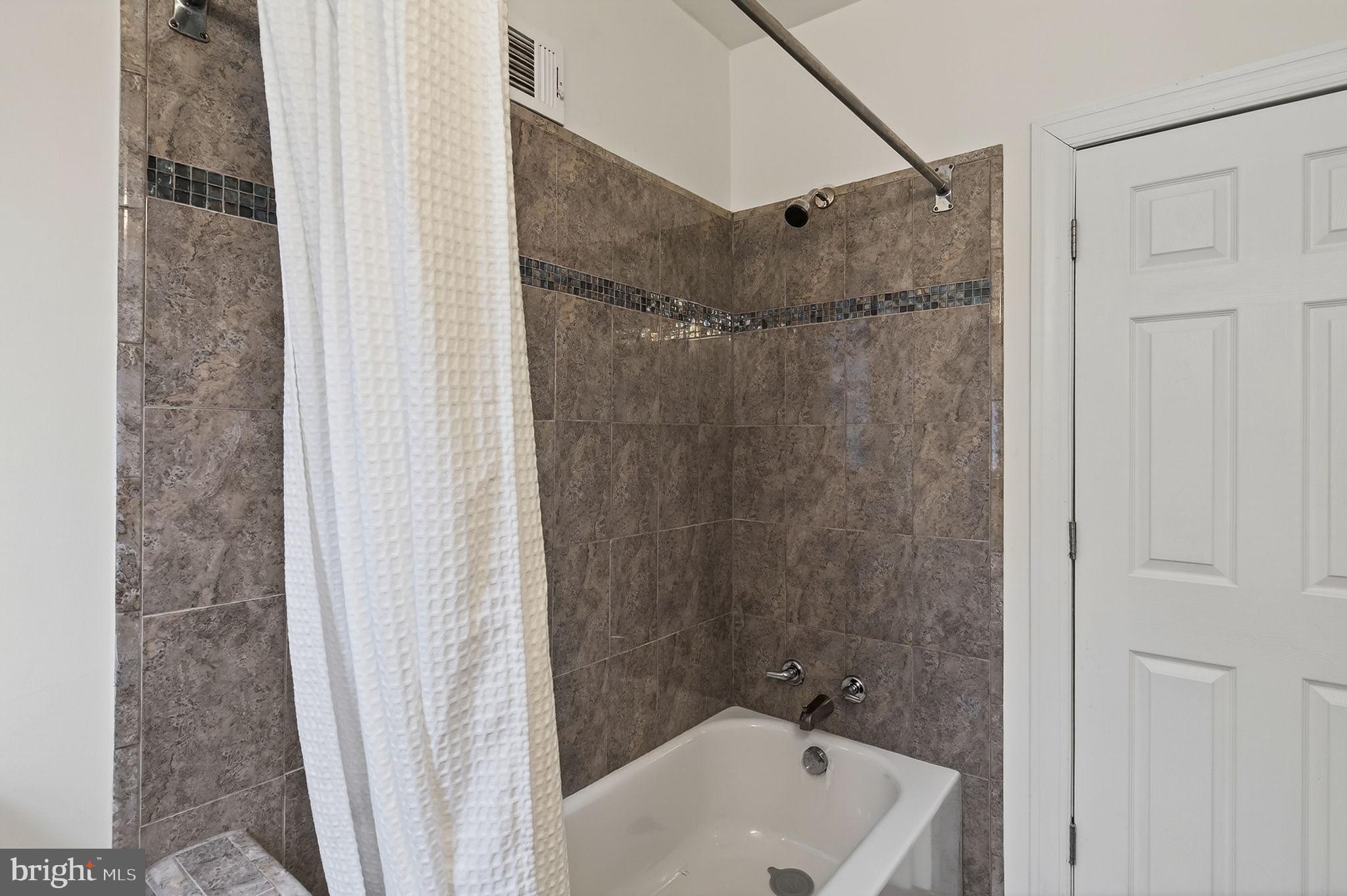 GERMANTOWN (WEST) - Residential