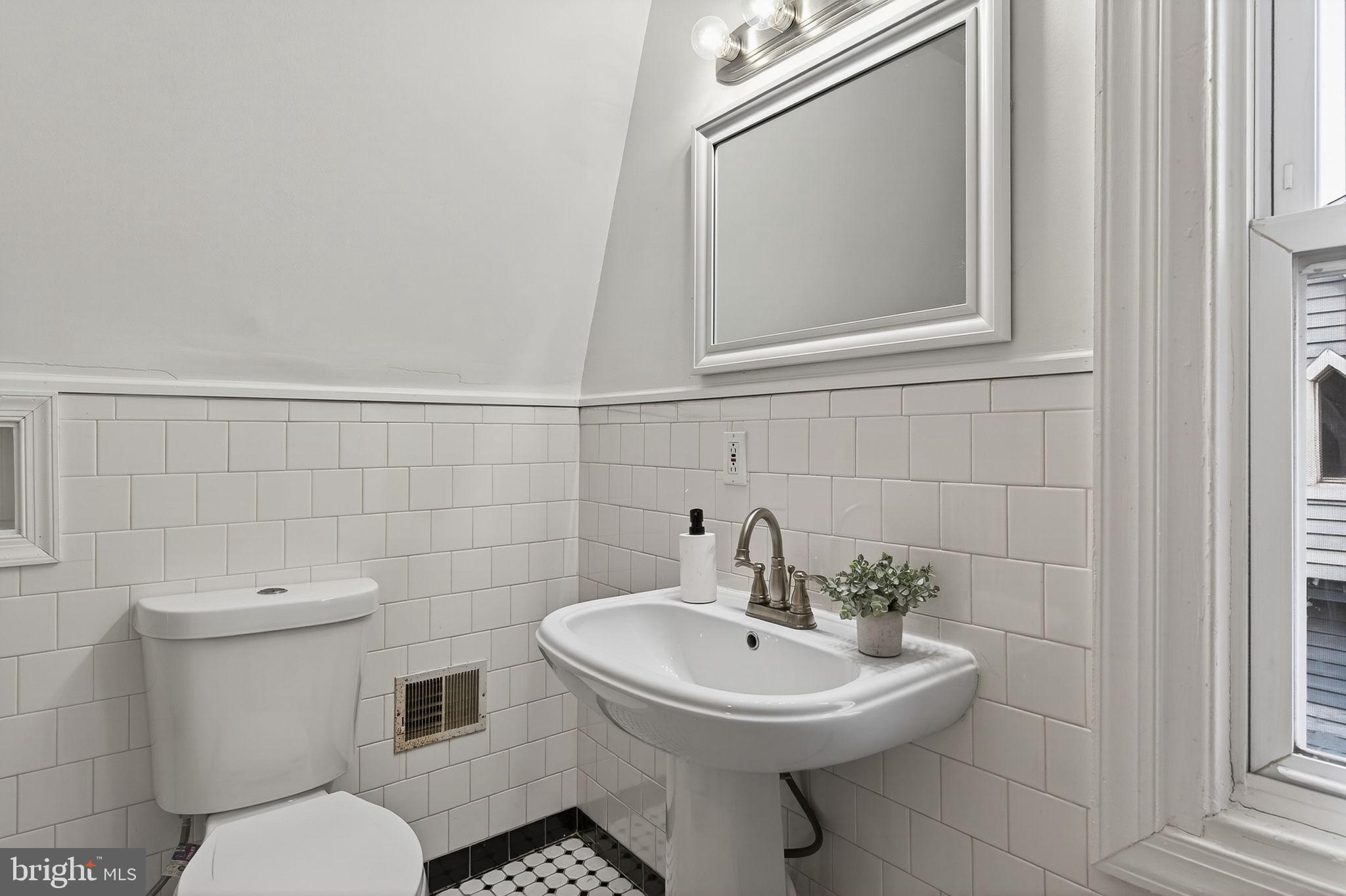 GERMANTOWN (WEST) - Residential