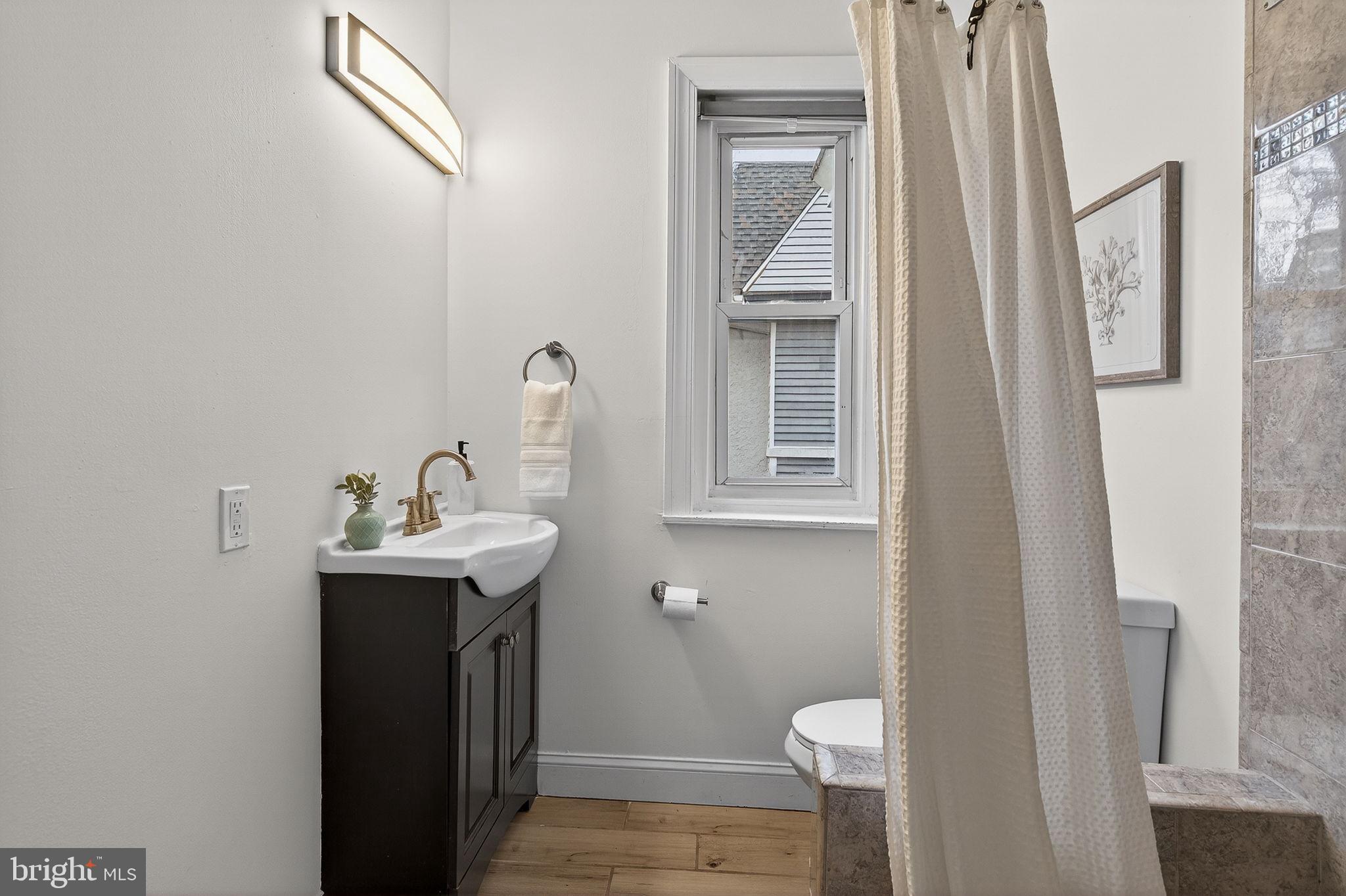 GERMANTOWN (WEST) - Residential