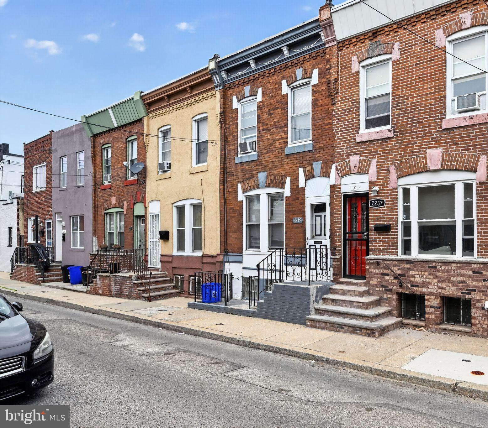 POINT BREEZE - Residential