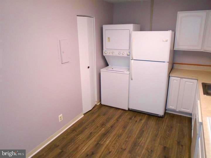 ROTONDA - Residential Lease