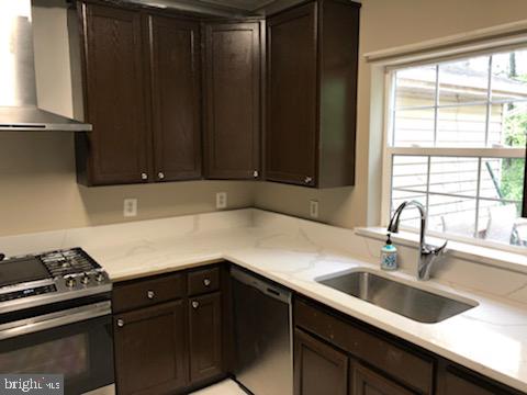 LONGWOOD - Residential