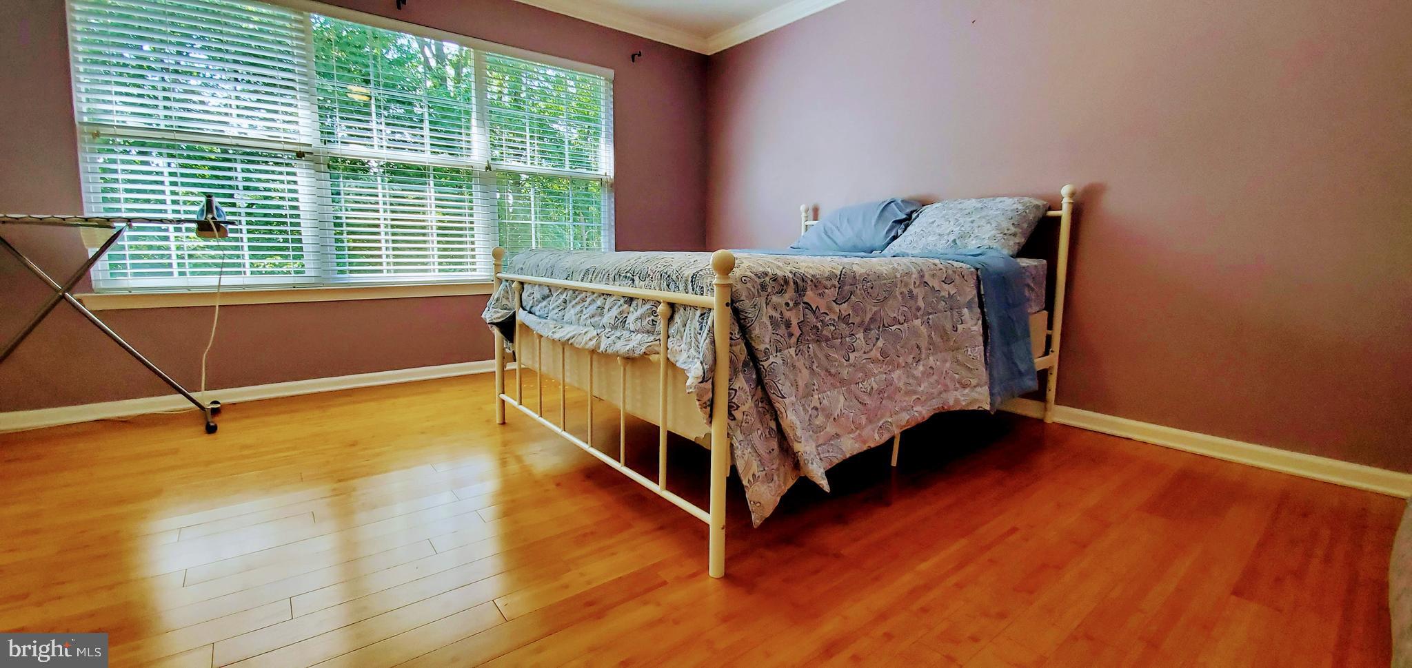 LONGWOOD - Residential