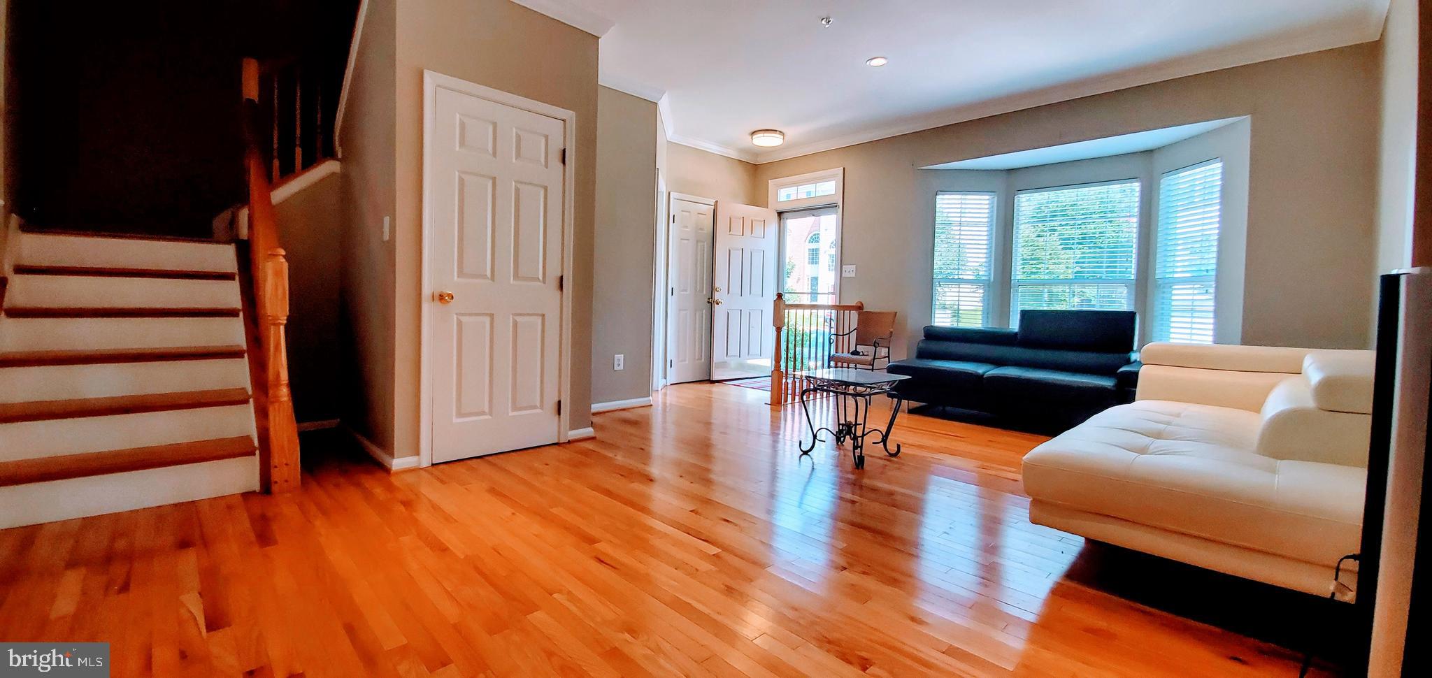 LONGWOOD - Residential