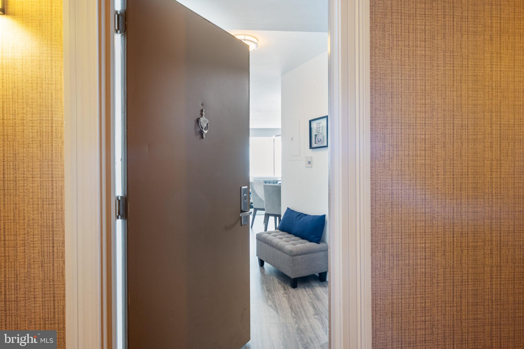Property Search 10101 GROSVENOR PLACE 301