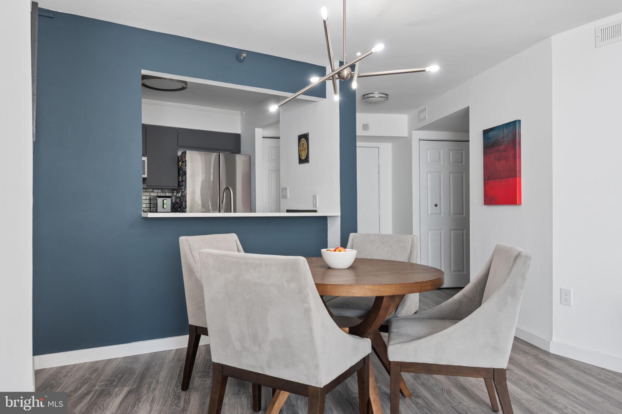 Property Search 10101 GROSVENOR PLACE 301