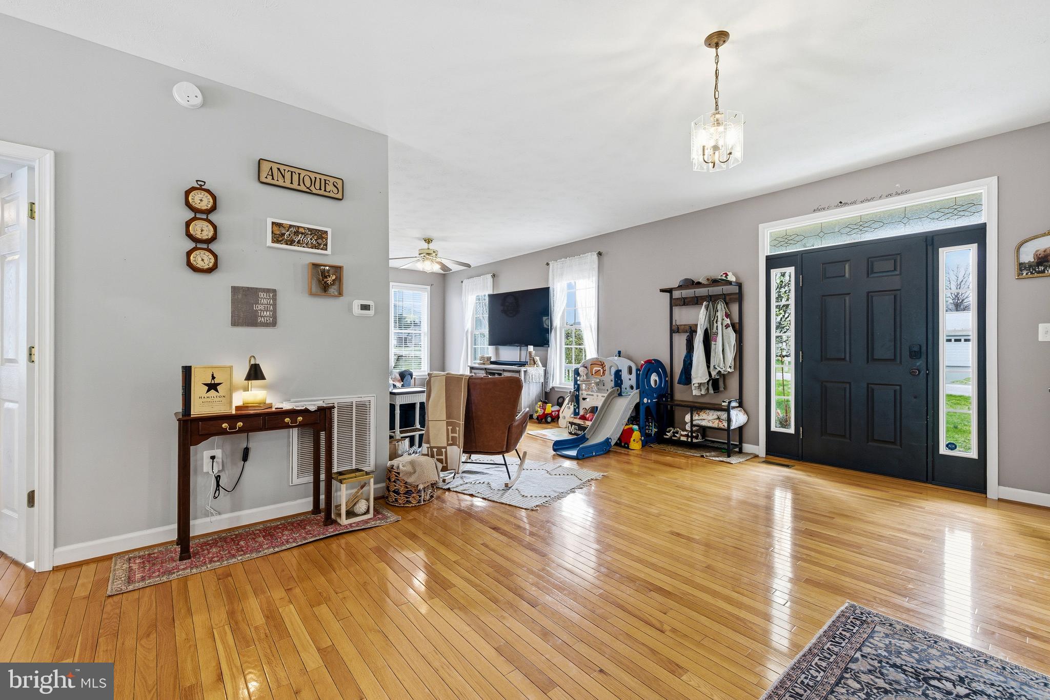 DEERFIELD ESTATES - Residential